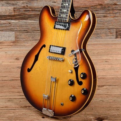 Epiphone Riviera Sunburst 1969 Electric Guitars / Semi-Hollow
