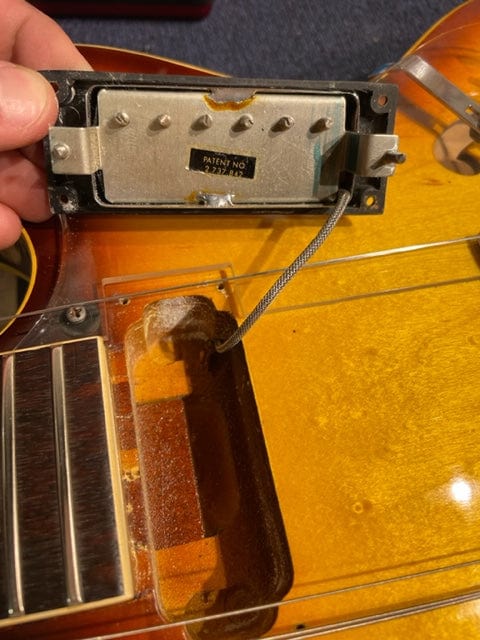 Epiphone Riviera Sunburst 1969 Electric Guitars / Semi-Hollow