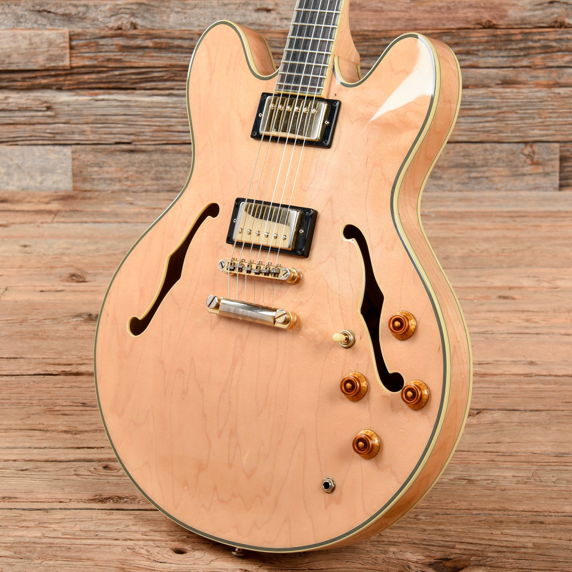 Epiphone Sheraton II Natural 2006 Electric Guitars / Semi-Hollow