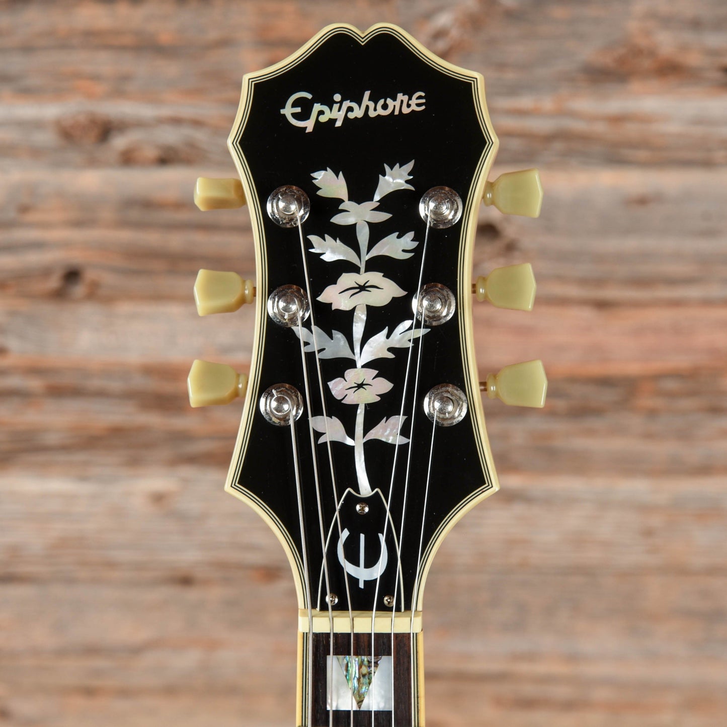 Epiphone Sheraton II Natural 2006 Electric Guitars / Semi-Hollow