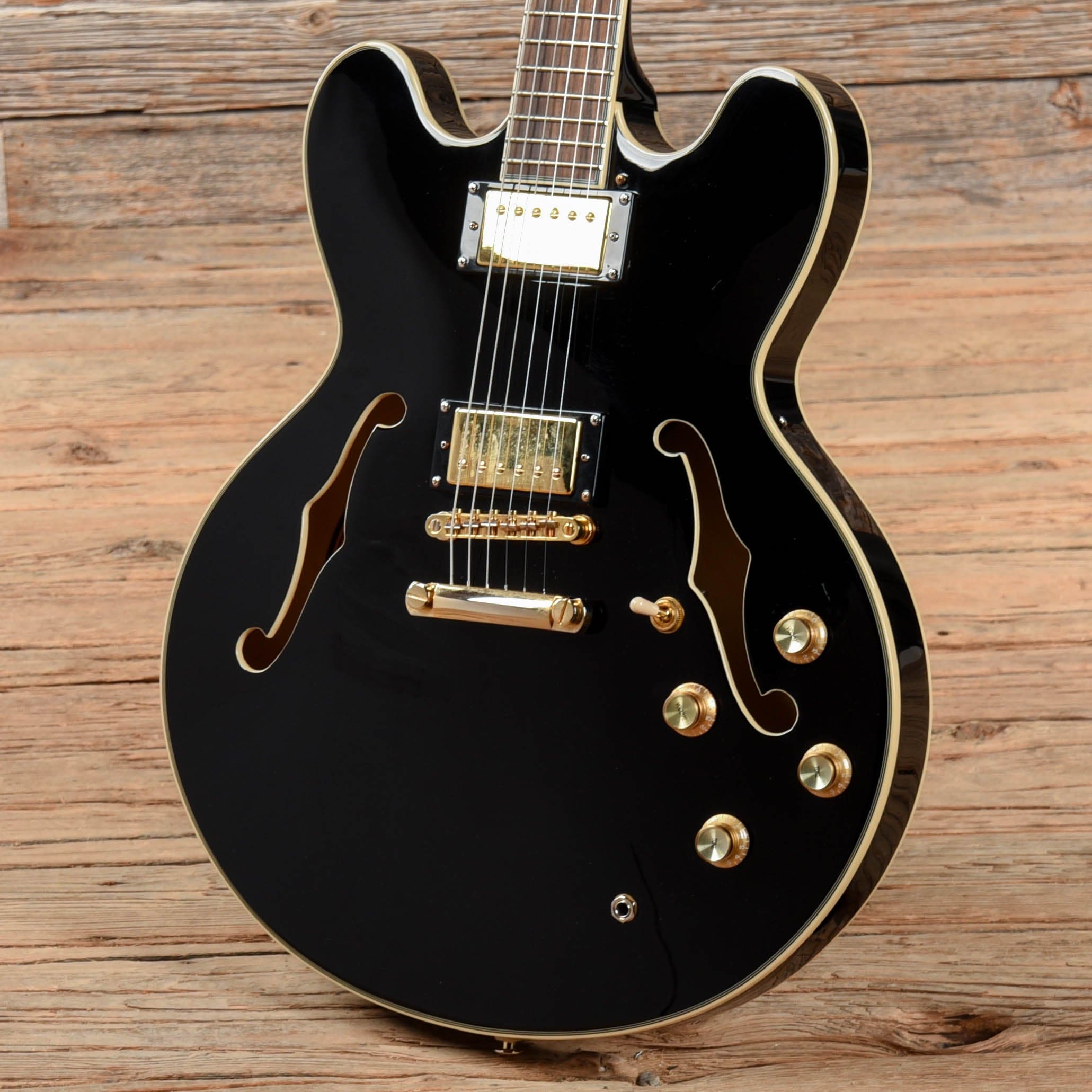 Epiphone Sheraton II Pro Ebony 2016 Electric Guitars / Semi-Hollow