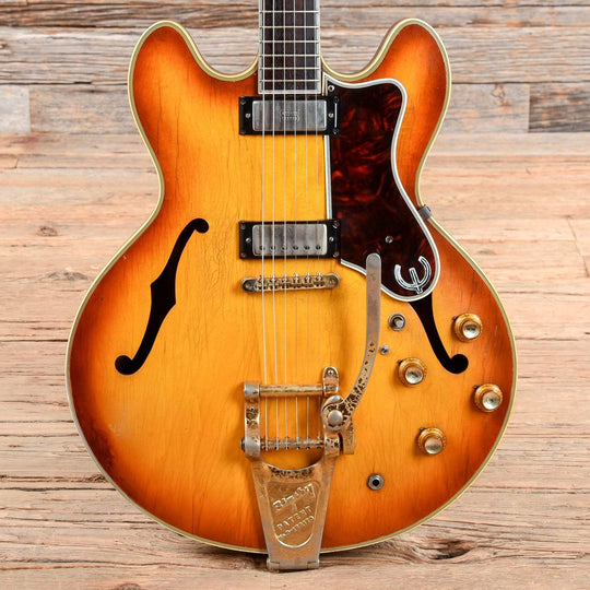 Epiphone Sheraton Sunburst 1965 Electric Guitars / Semi-Hollow