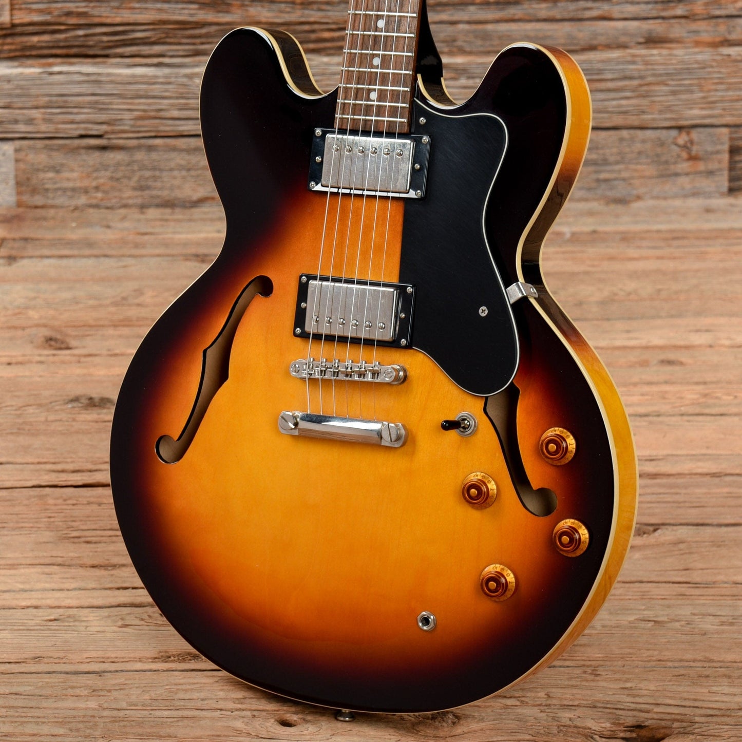 Epiphone The Dot Sunburst 2010 Electric Guitars / Semi-Hollow