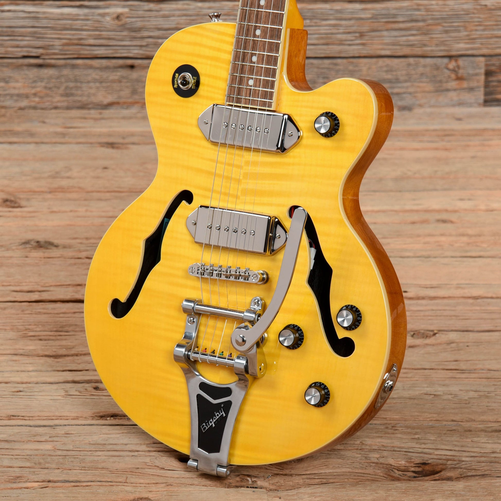 Epiphone Wildkat Natural Electric Guitars / Semi-Hollow