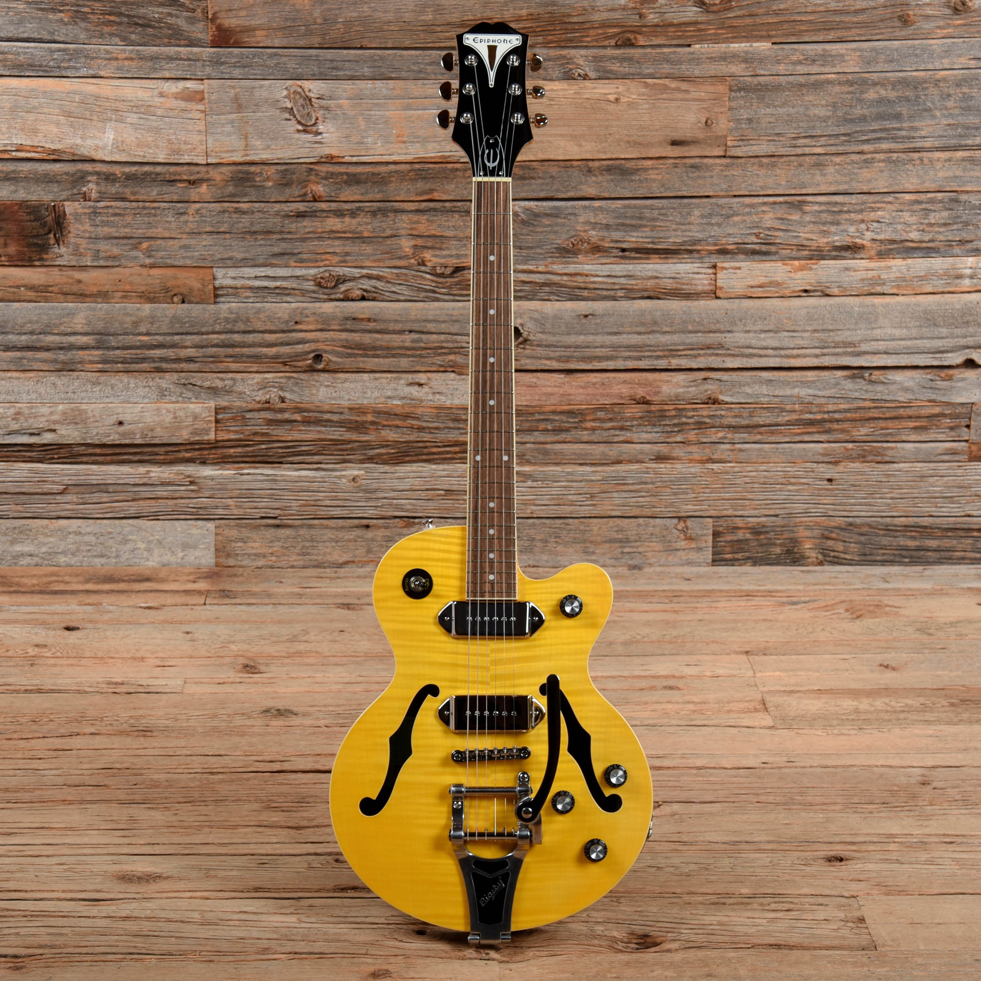 Epiphone Wildkat Natural Electric Guitars / Semi-Hollow
