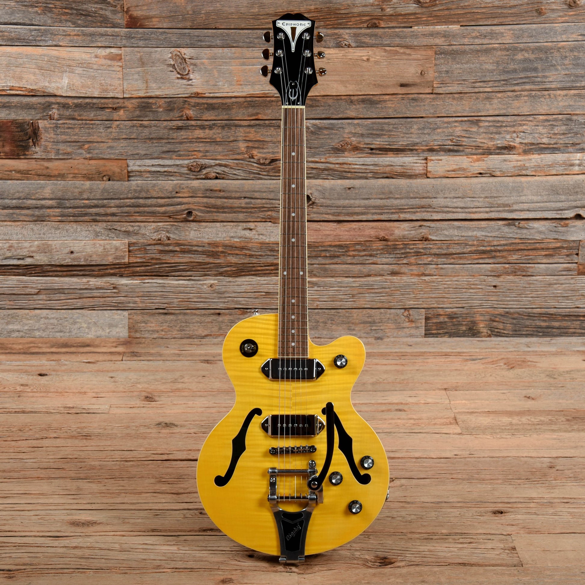 Epiphone Wildkat Natural Electric Guitars / Semi-Hollow