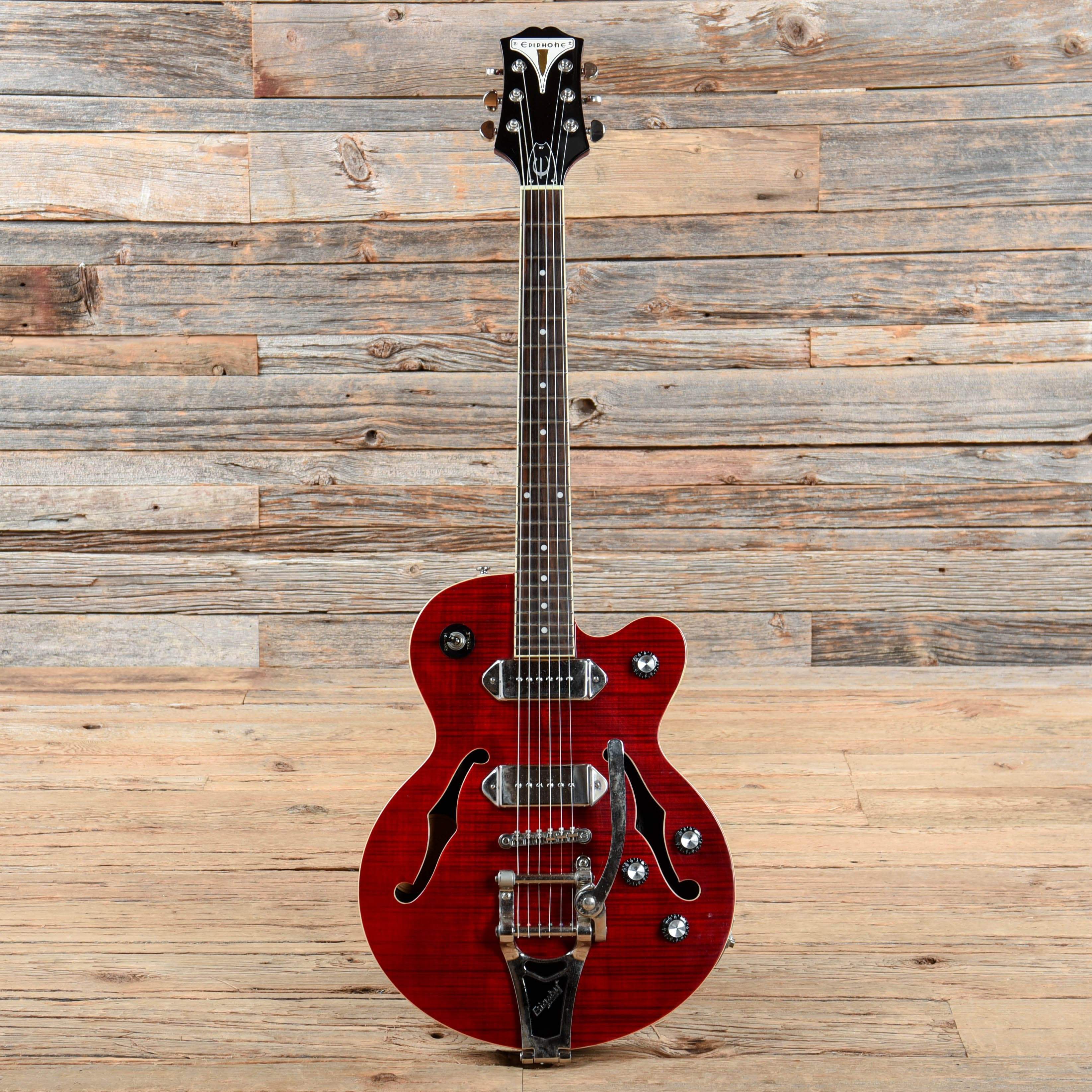 Epiphone Wildkat Wine Red 2014 Electric Guitars / Semi-Hollow
