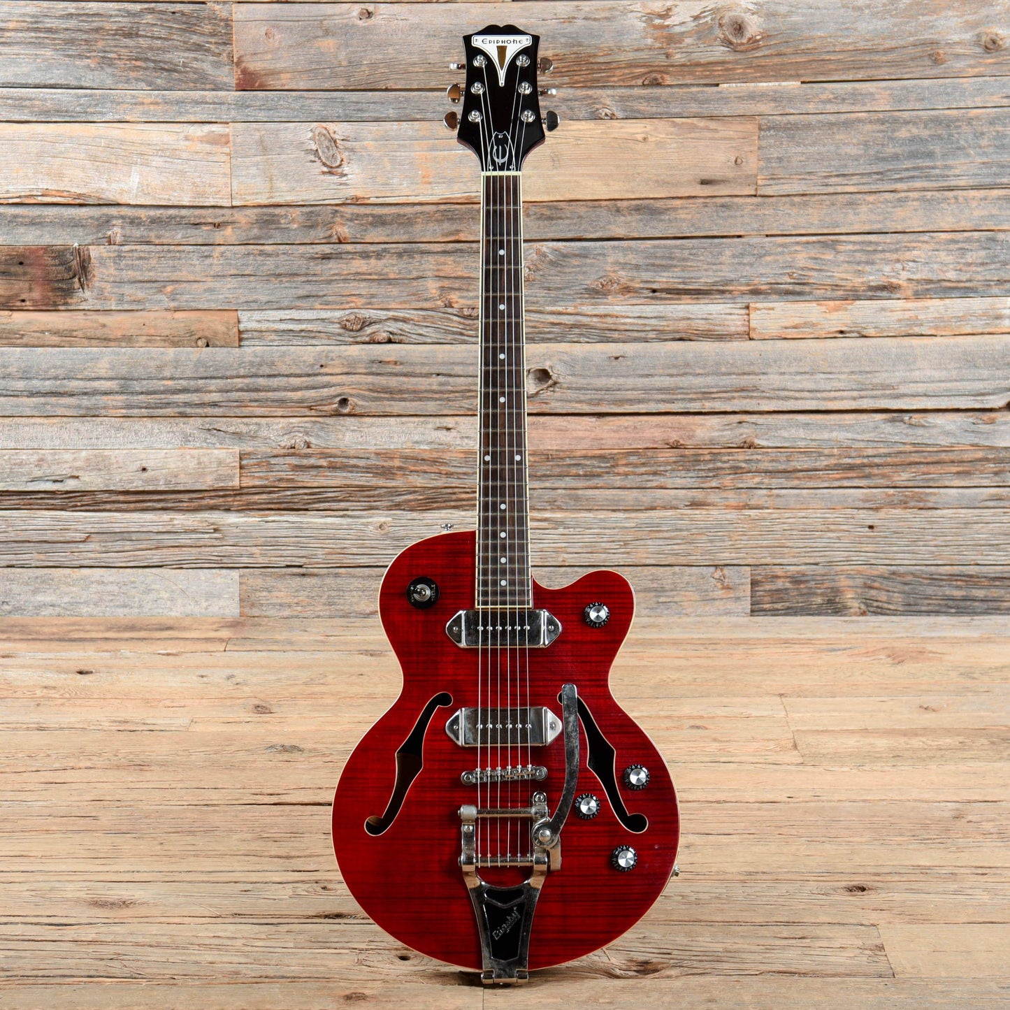 Epiphone Wildkat Wine Red 2014 Electric Guitars / Semi-Hollow