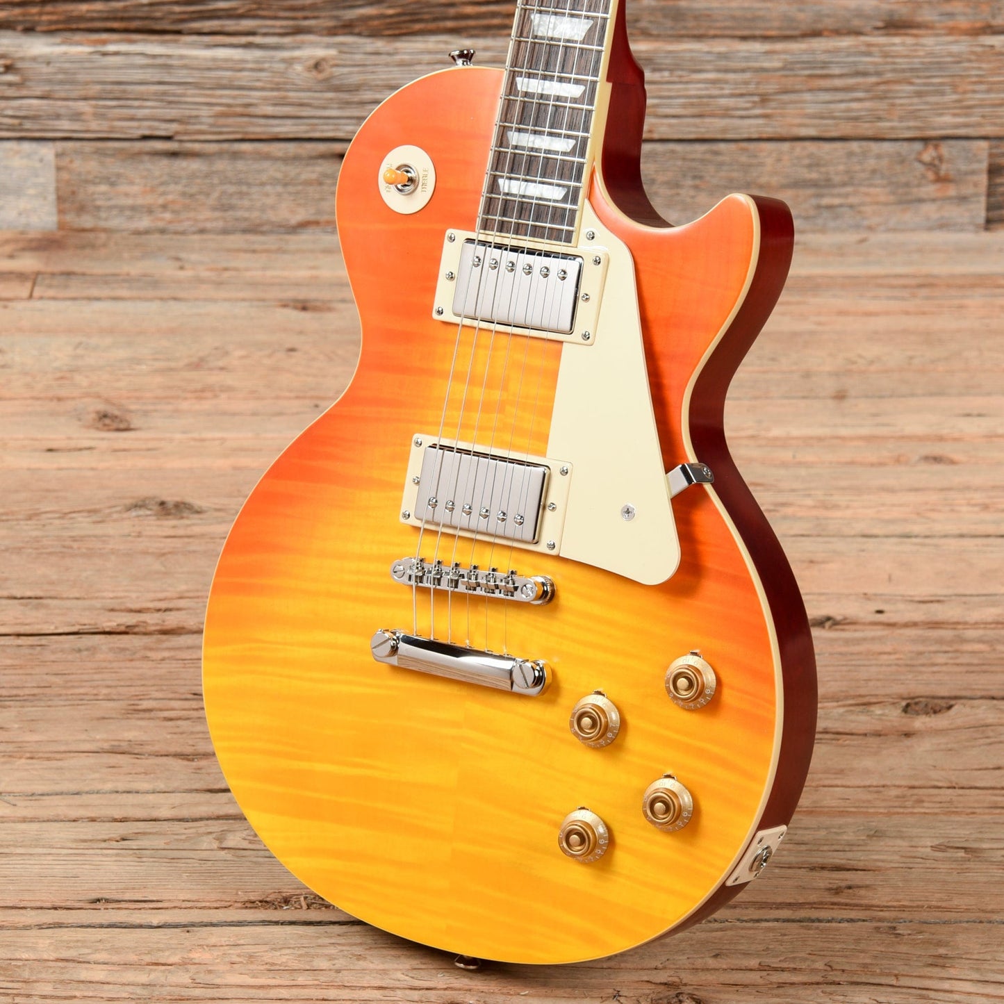 Epiphone '59 Les Paul Standard Outfit Aged Honey Burst Gloss Electric Guitars / Solid Body