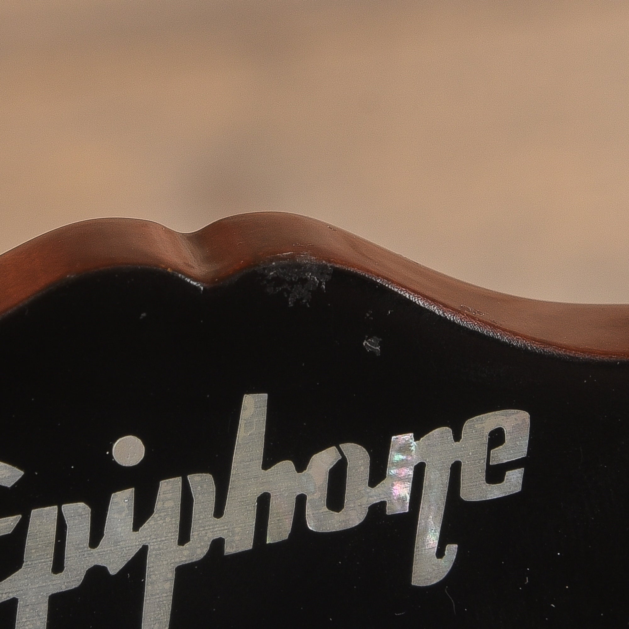 Epiphone Artist Kirk Hammett 