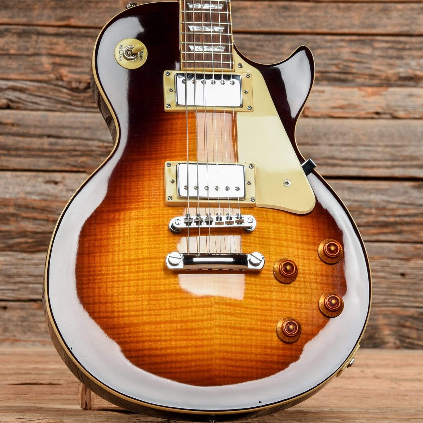 Epiphone Les Paul Standard Sunburst 2002 Electric Guitars / Solid Body