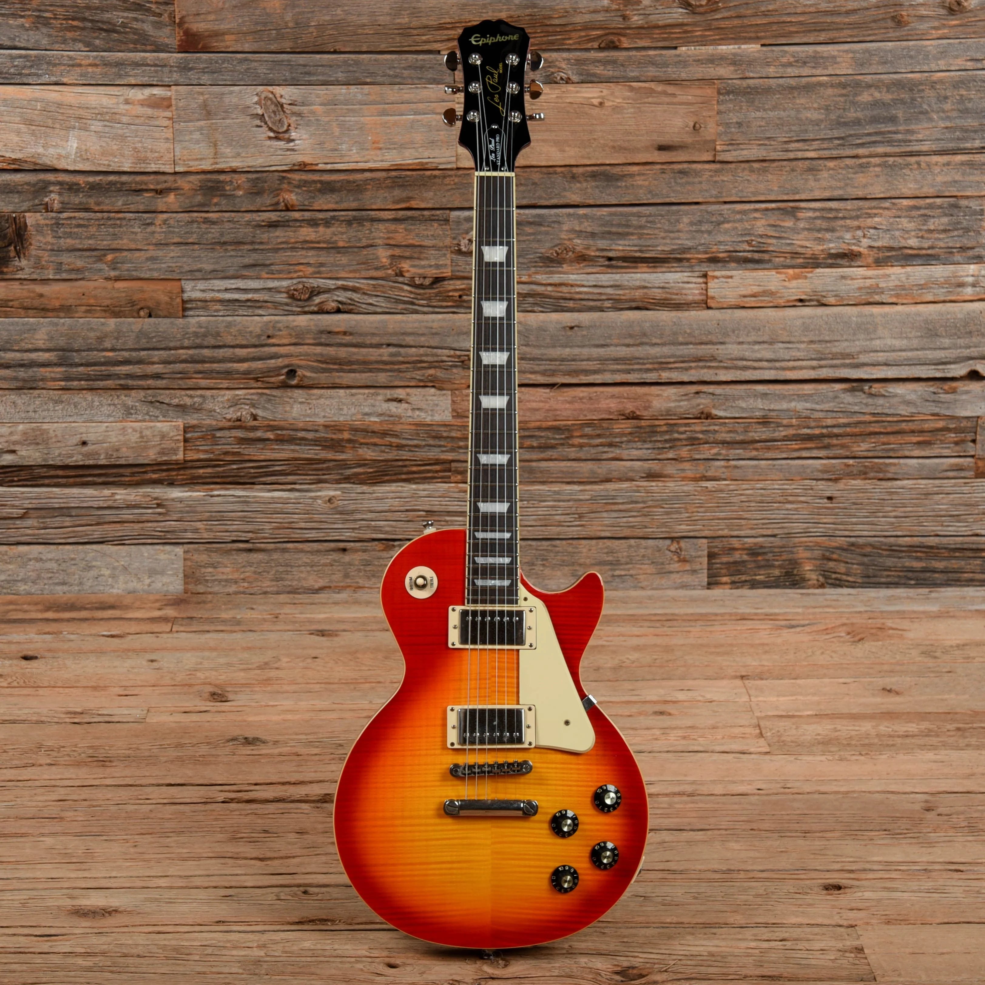 Epiphone Les Paul Traditional Pro Cherry Sunburst 2016 Electric Guitars / Solid Body