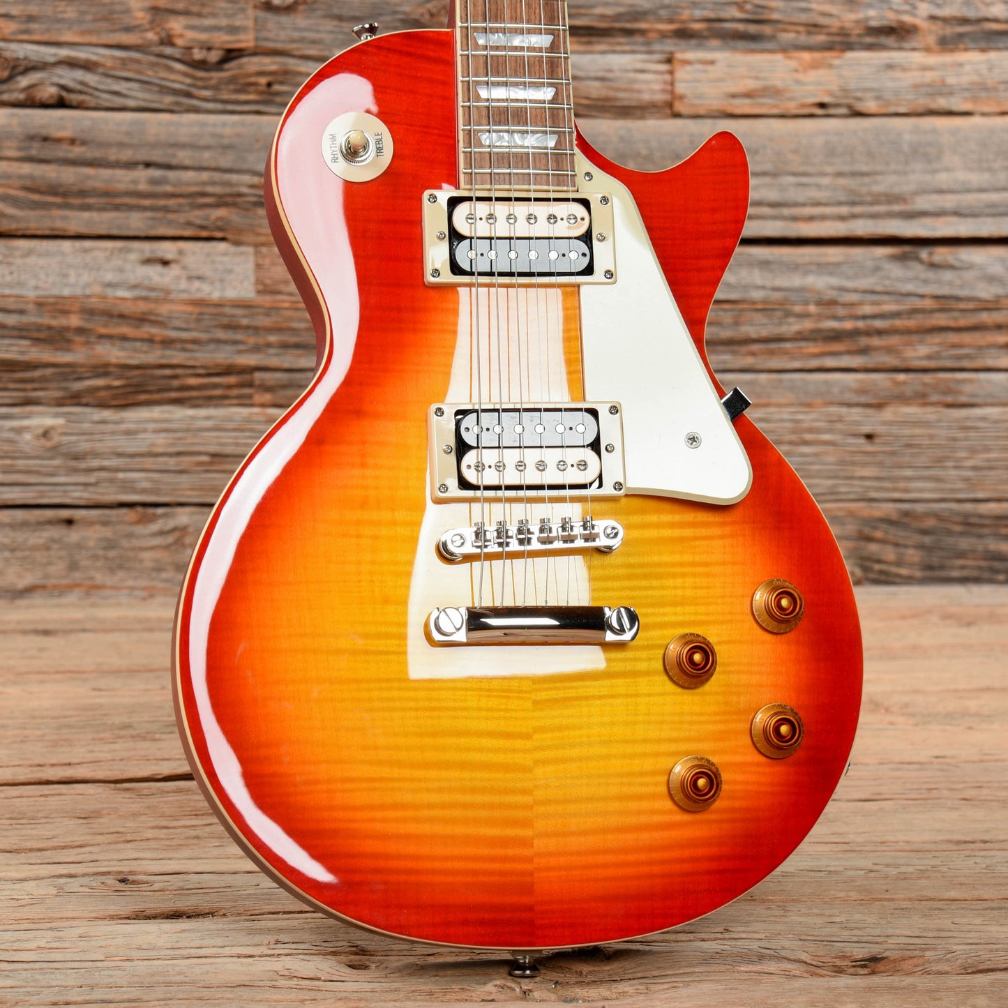 Epiphone Les Paul Traditional Pro III Plus Cherry Sunburst 2018 Electric Guitars / Solid Body
