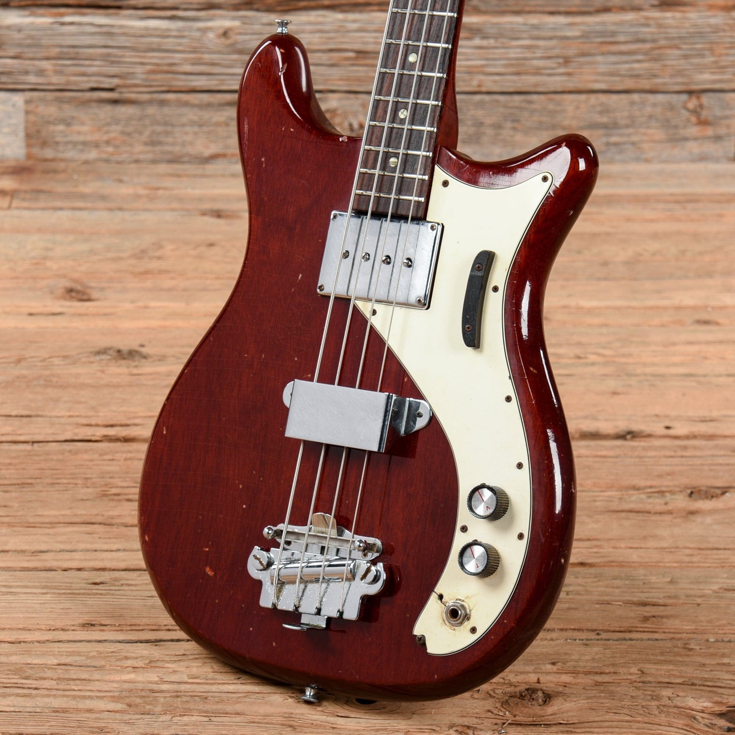 Epiphone Newport Bass Cherry 1965 Electric Guitars / Solid Body