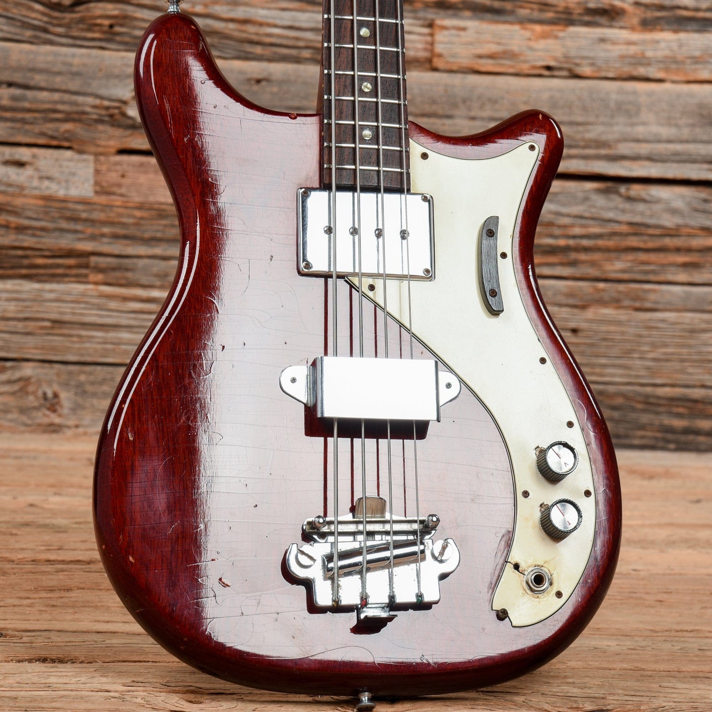 Epiphone Newport Bass Cherry 1965 Electric Guitars / Solid Body