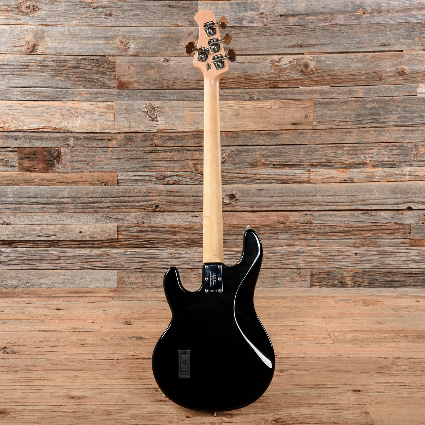 Ernie Ball Music Man Stingray 4H Black 2016 Bass Guitars / 4-String