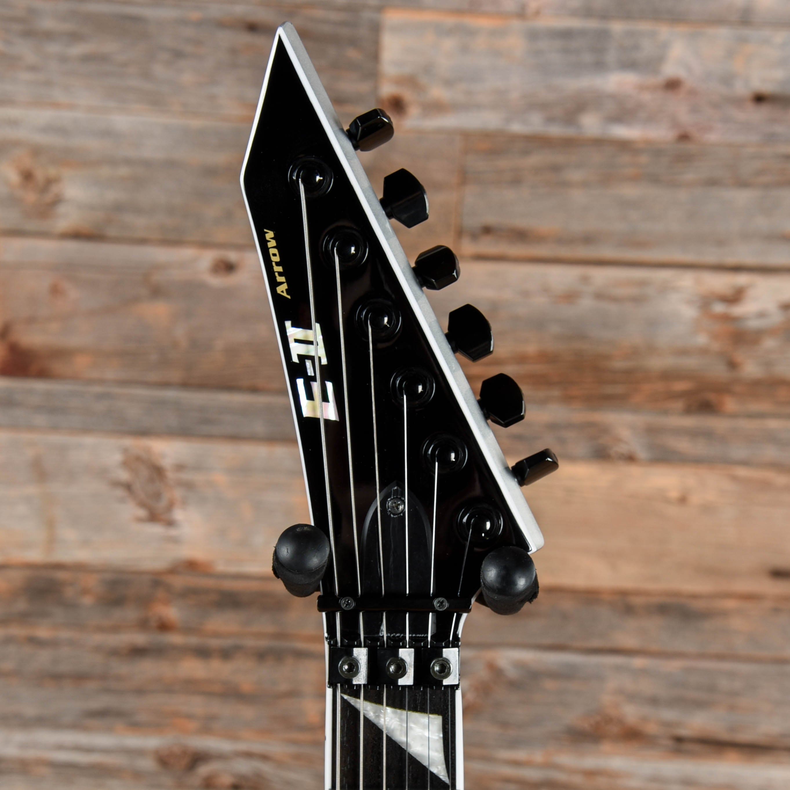 ESP E-II Arrow NT FR Black Silver Fade – Chicago Music Exchange
