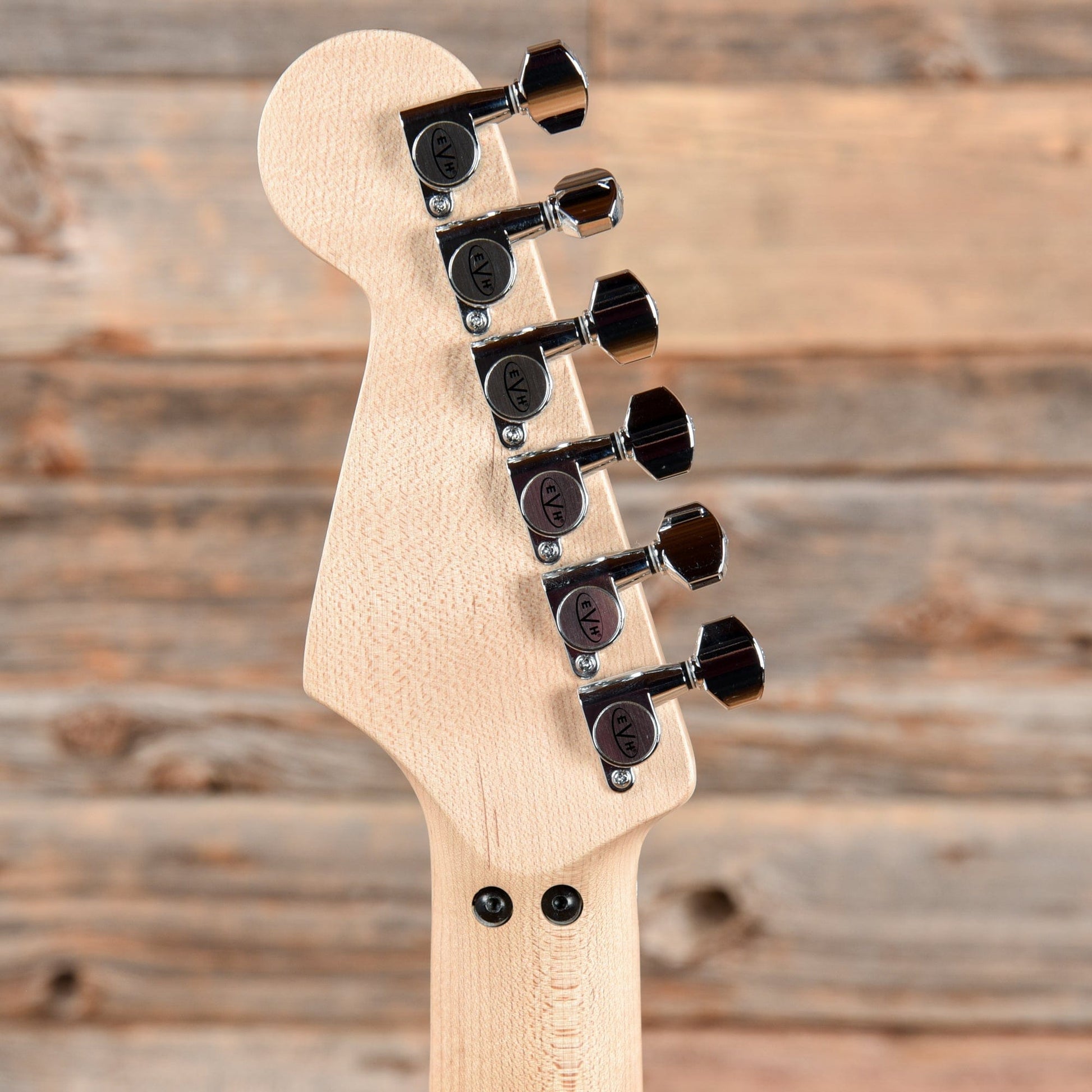 EVH Striped Series Black/White 2014 Electric Guitars / Solid Body