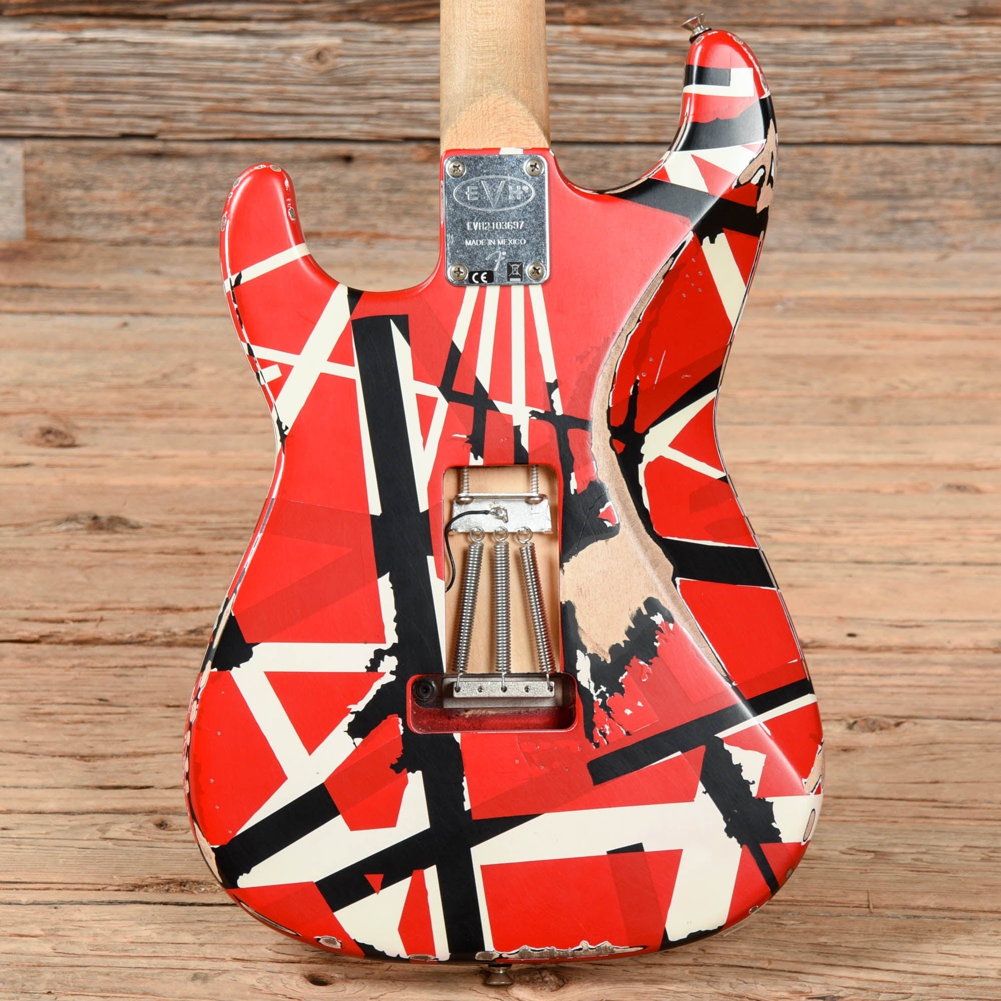 EVH Striped Series Frankie Red / White / Black Stripes Relic 2021 Electric Guitars / Solid Body