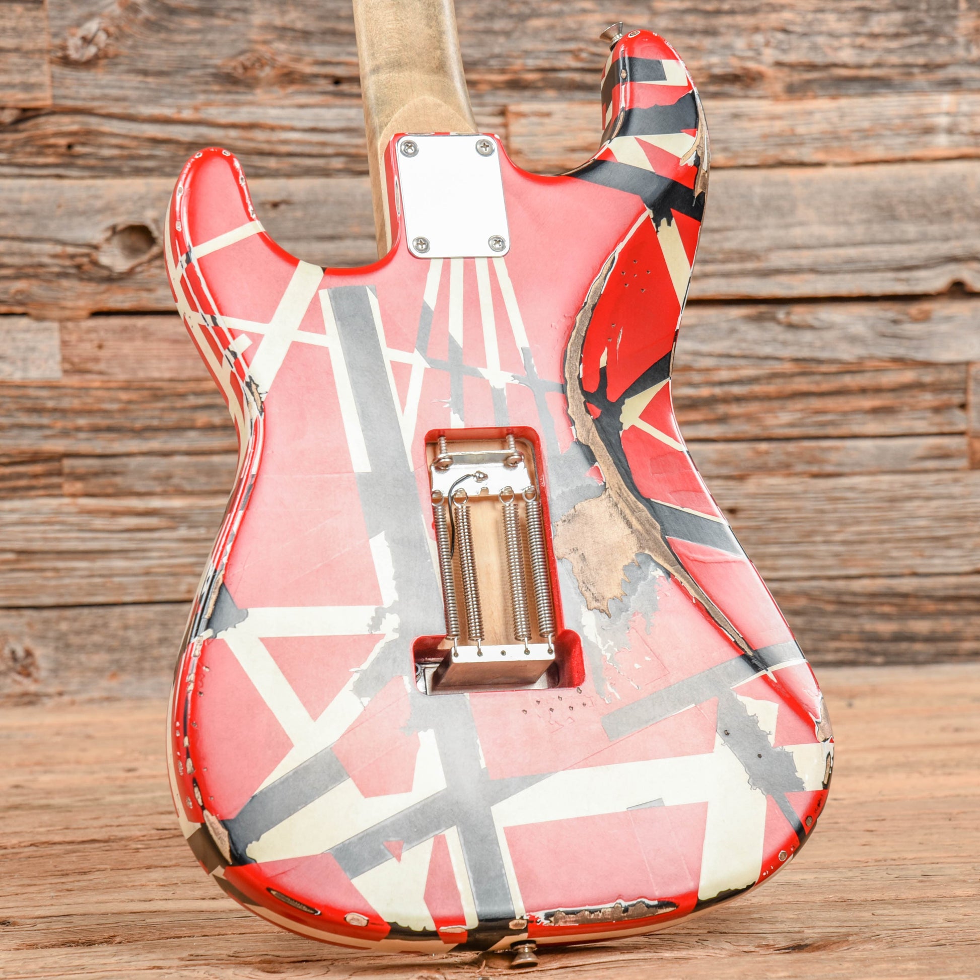 EVH Striped Series Frankie Relic Red / White / Black Stripes 2020 Electric Guitars / Solid Body