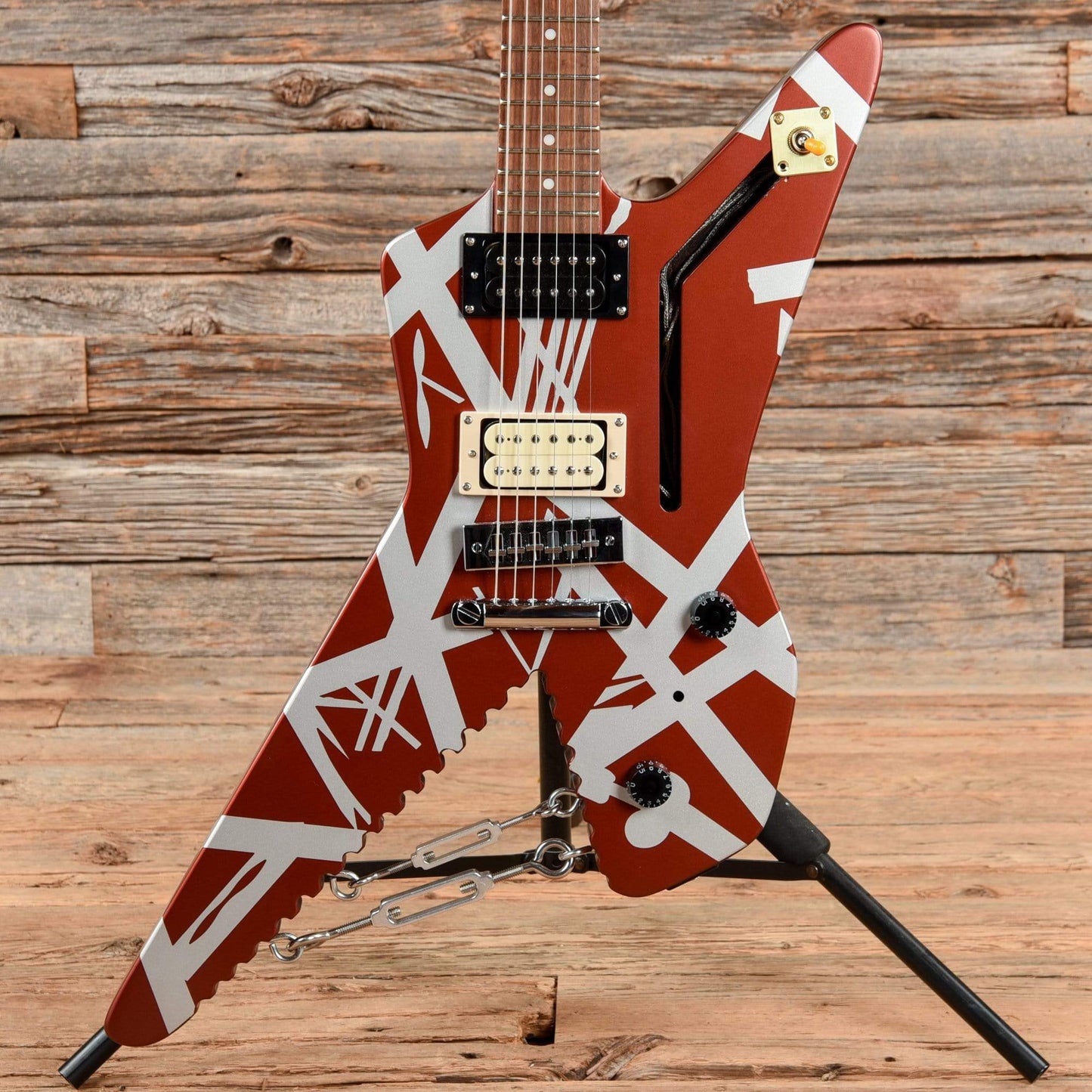 EVH Striped Series Shark Burgundy/Silver Stripes 2019 Electric Guitars / Solid Body