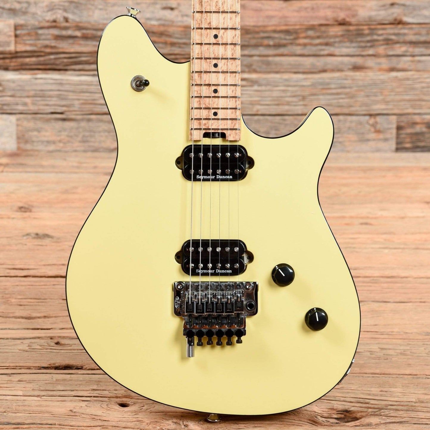 EVH Wolfgang Special Vintage White 2010 Electric Guitars / Solid Body