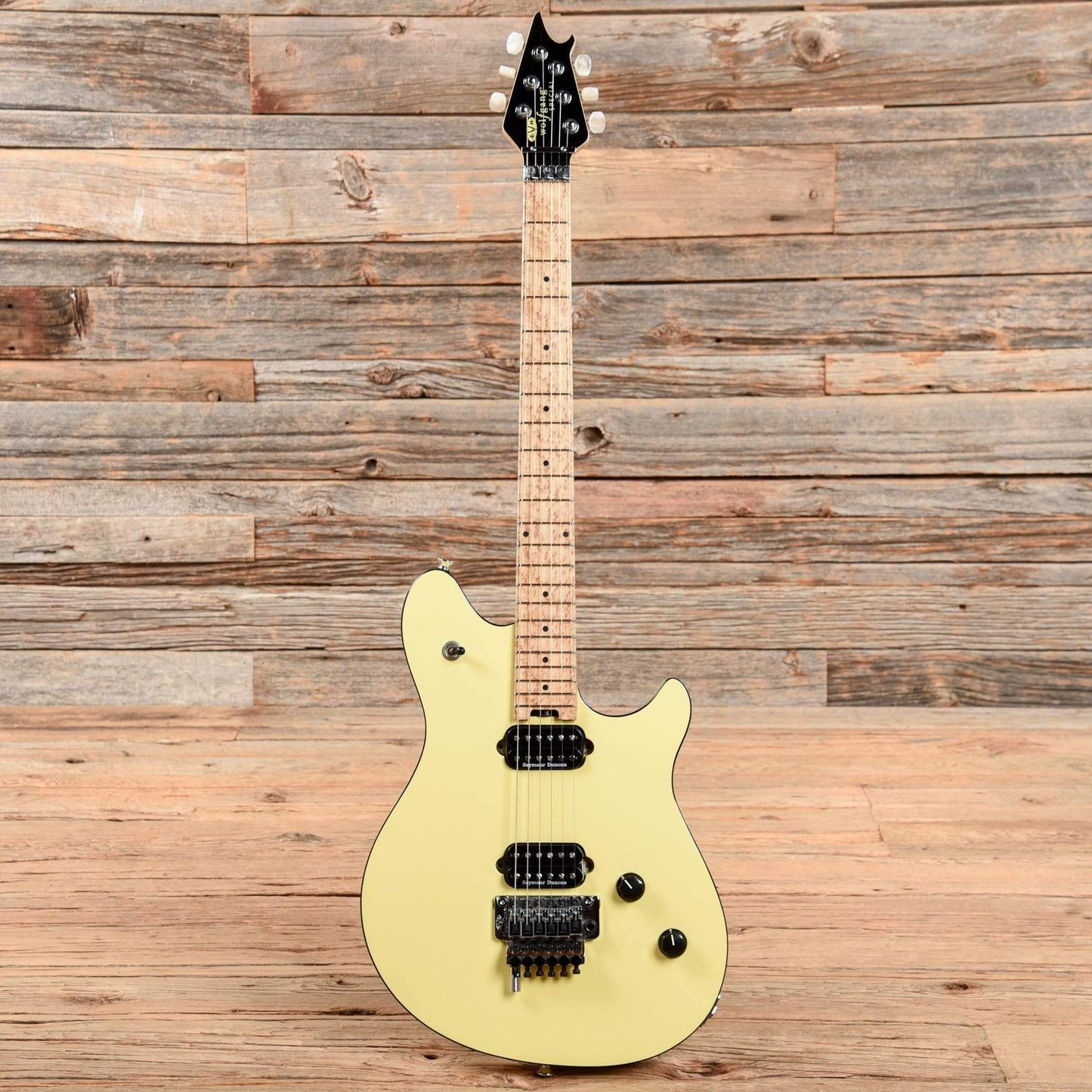 EVH Wolfgang Special Vintage White 2010 Electric Guitars / Solid Body