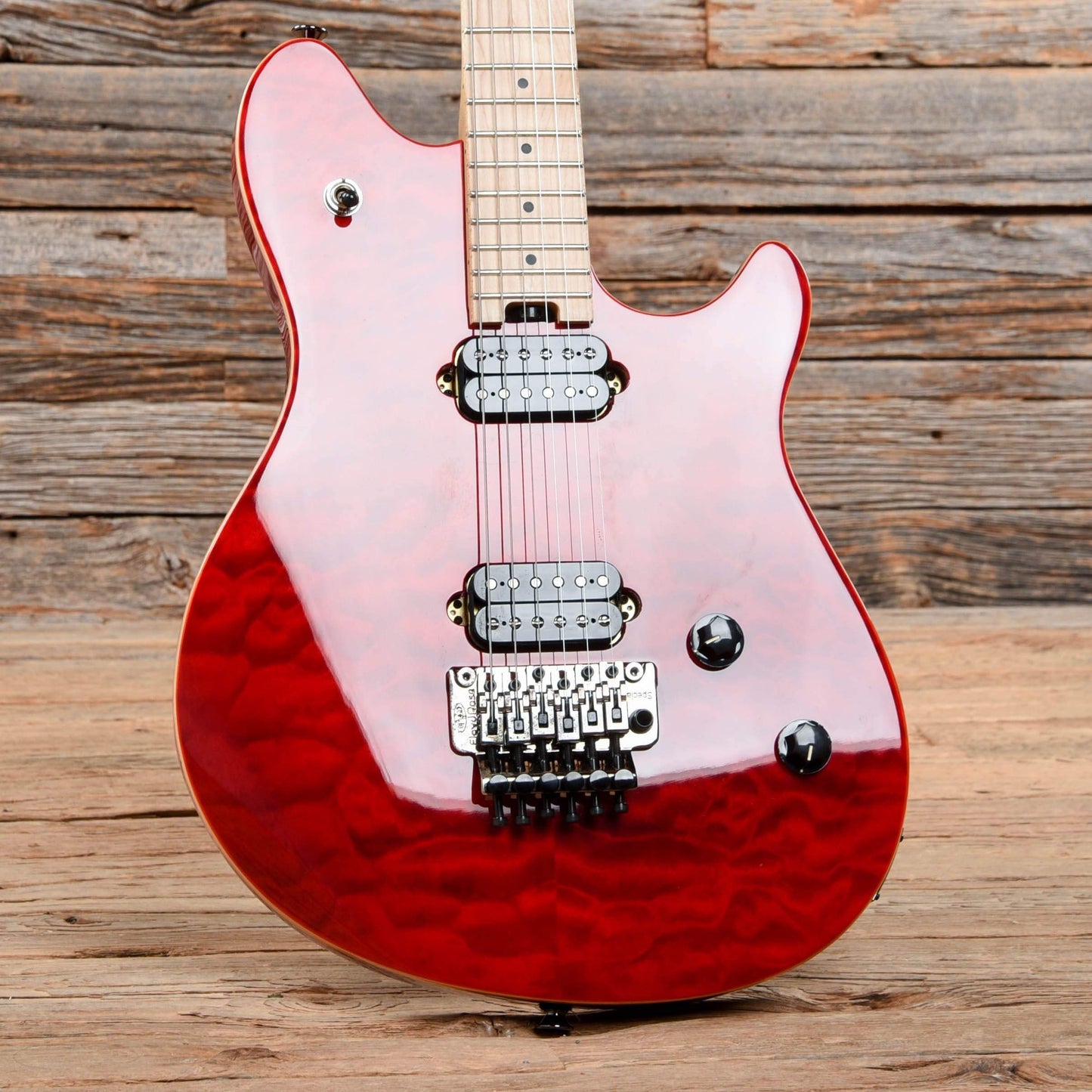 EVH Wolfgang WG Standard Quilt Maple Transparent Red 2016 Electric Guitars / Solid Body