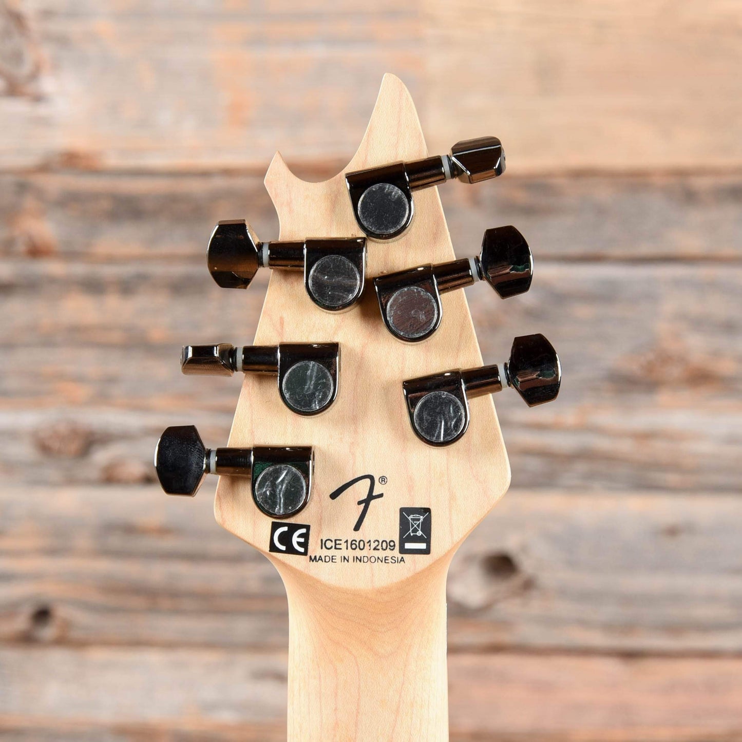 EVH Wolfgang WG Standard Quilt Maple Transparent Red 2016 Electric Guitars / Solid Body