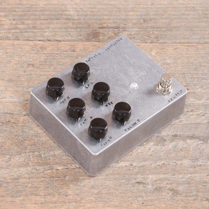 Fairfield Circuitry Shallow Water K-Field Modulator Effects and Pedals / Chorus and Vibrato