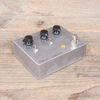 Fairfield Circuitry Hors D'oeuvre Active Feedback Loop - Effects and Pedals / Loop Pedals and Samplers