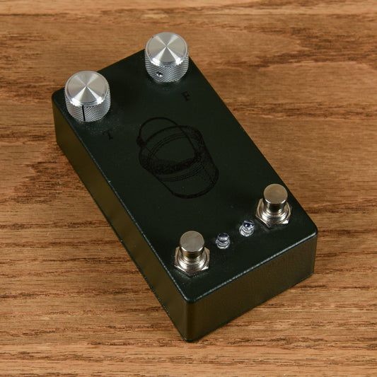 Farm Bucket Of Nails Boost Effects and Pedals / Overdrive and Boost