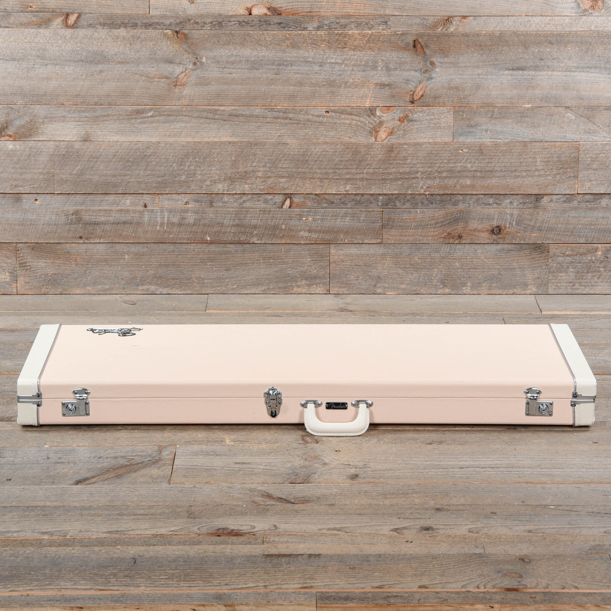 Fender Classic Series Hardshell Case Jazz Bass/Precision Bass Shell Pink w/Cream Interior Accessories / Cases and Gig Bags / Bass Cases