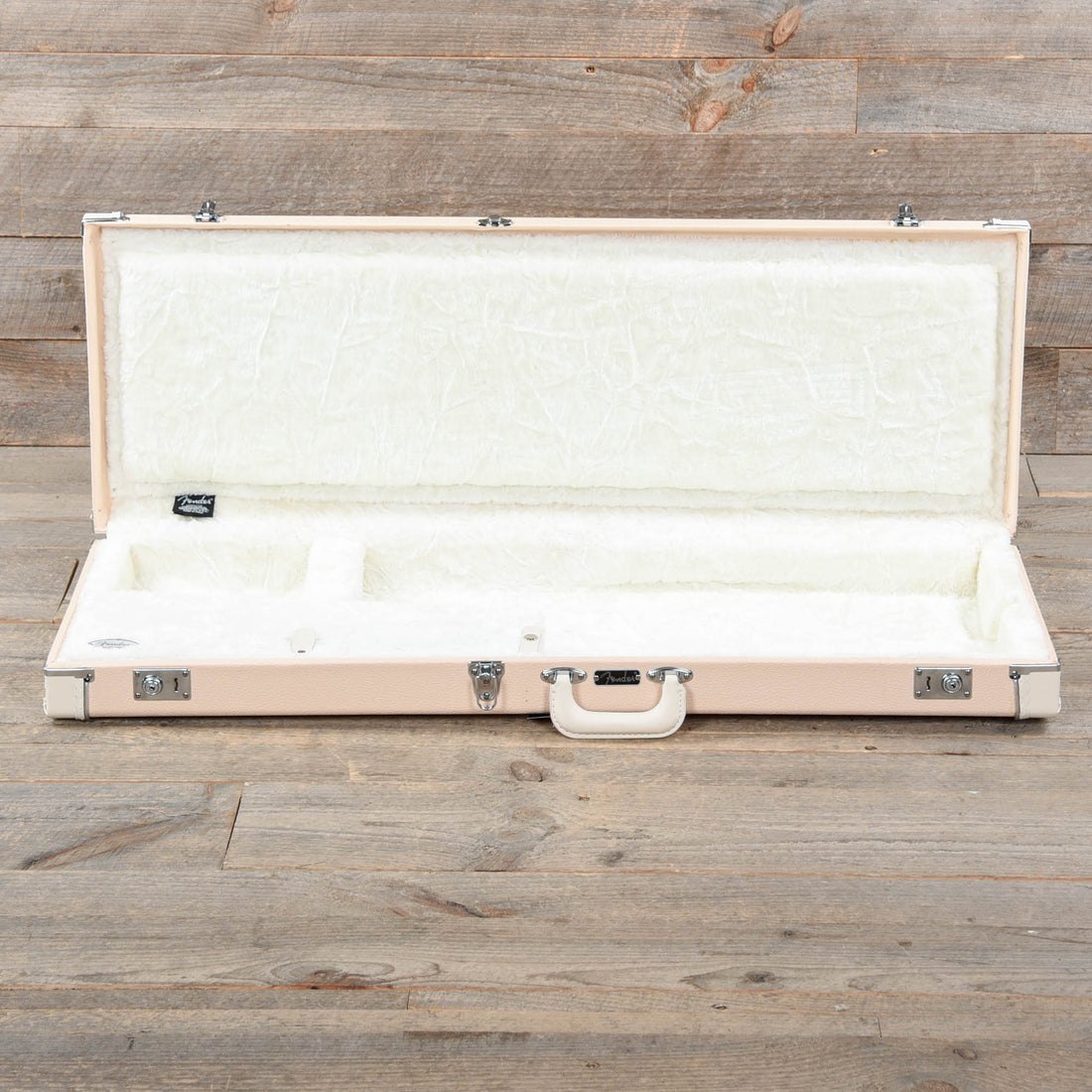 Fender Classic Series Hardshell Case Strat/Tele Shell Pink w/Cream Int ...