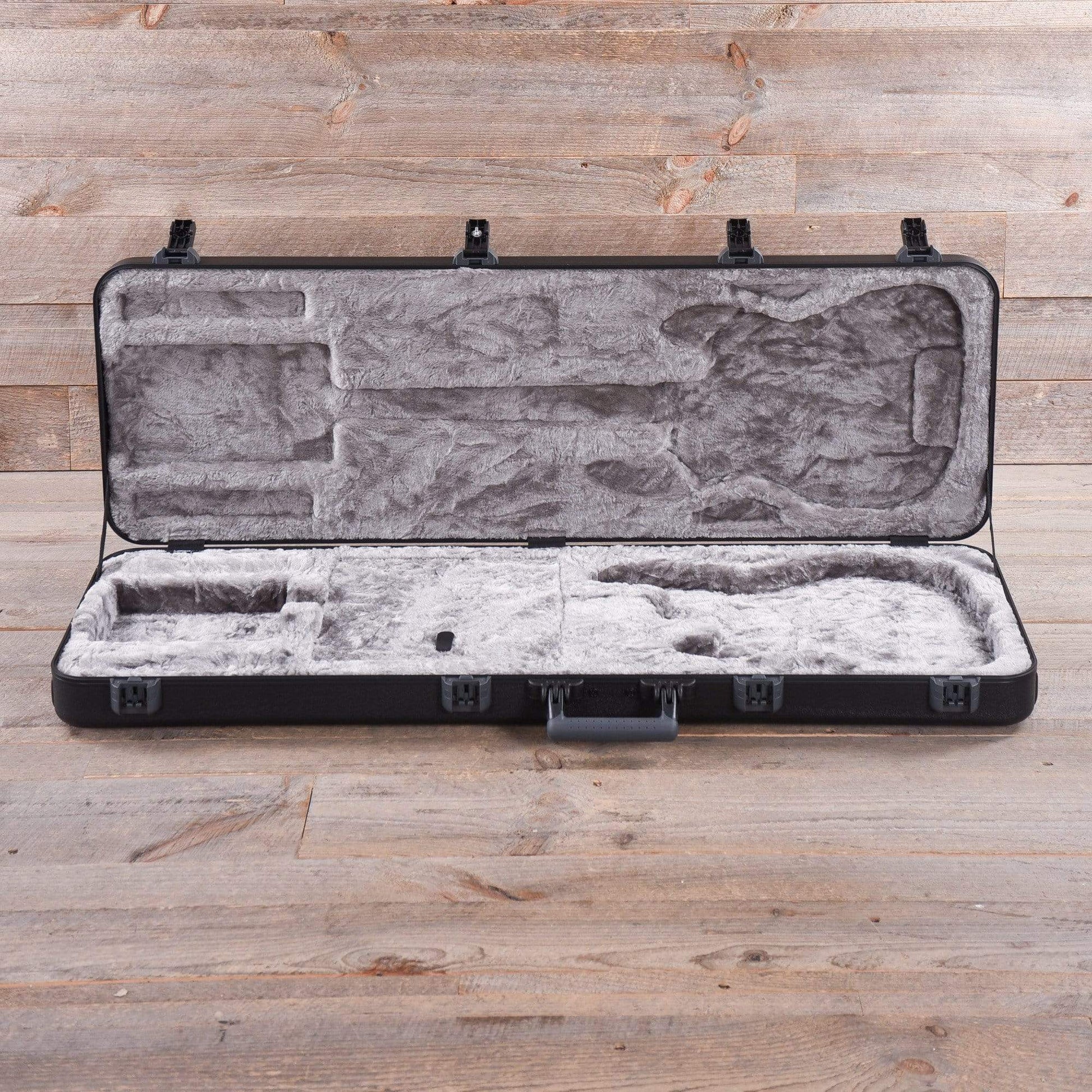 Fender Deluxe Molded Bass Case Guitar Bag Fender Deluxe Molded