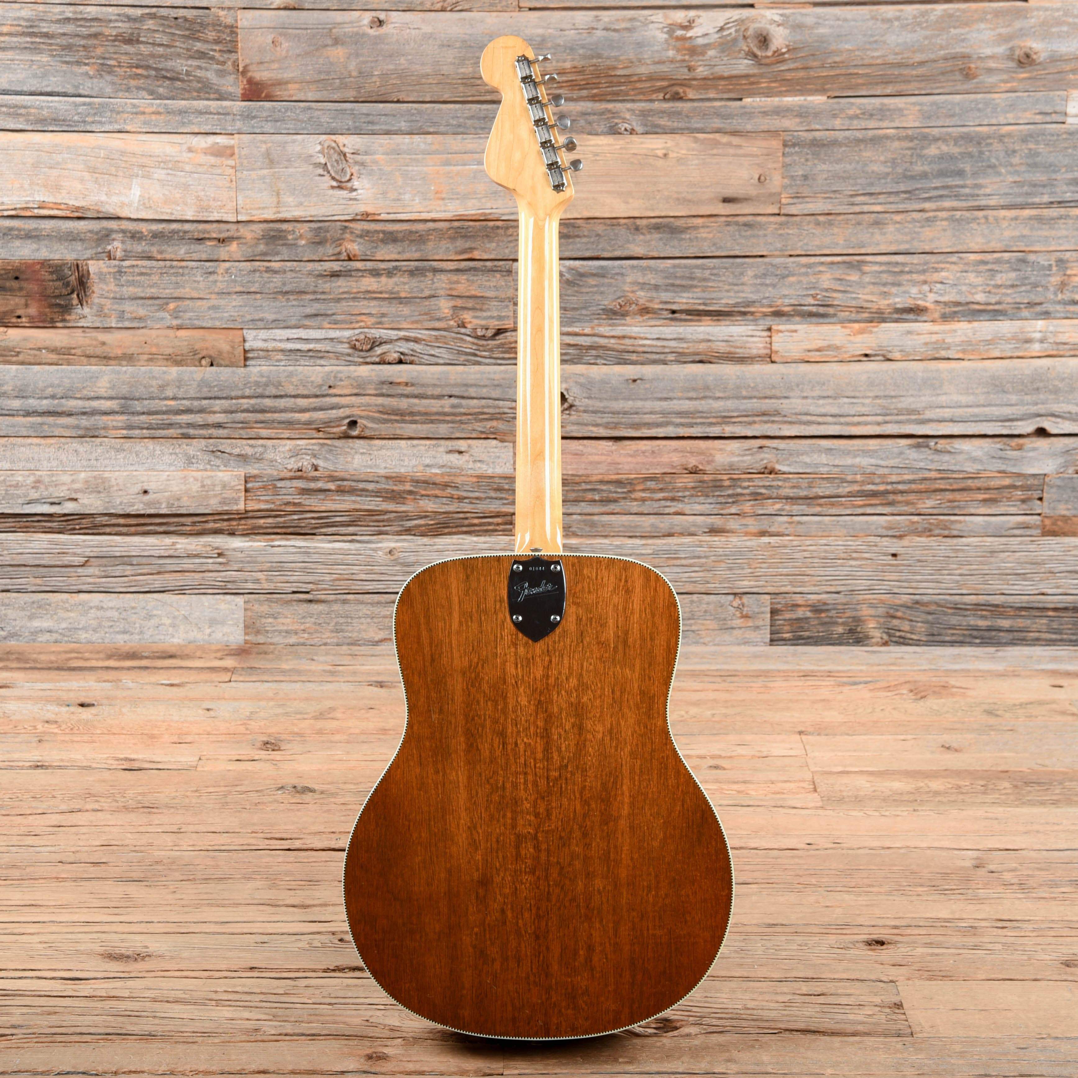 Fender Concert Natural 1960s Acoustic Guitars / Concert