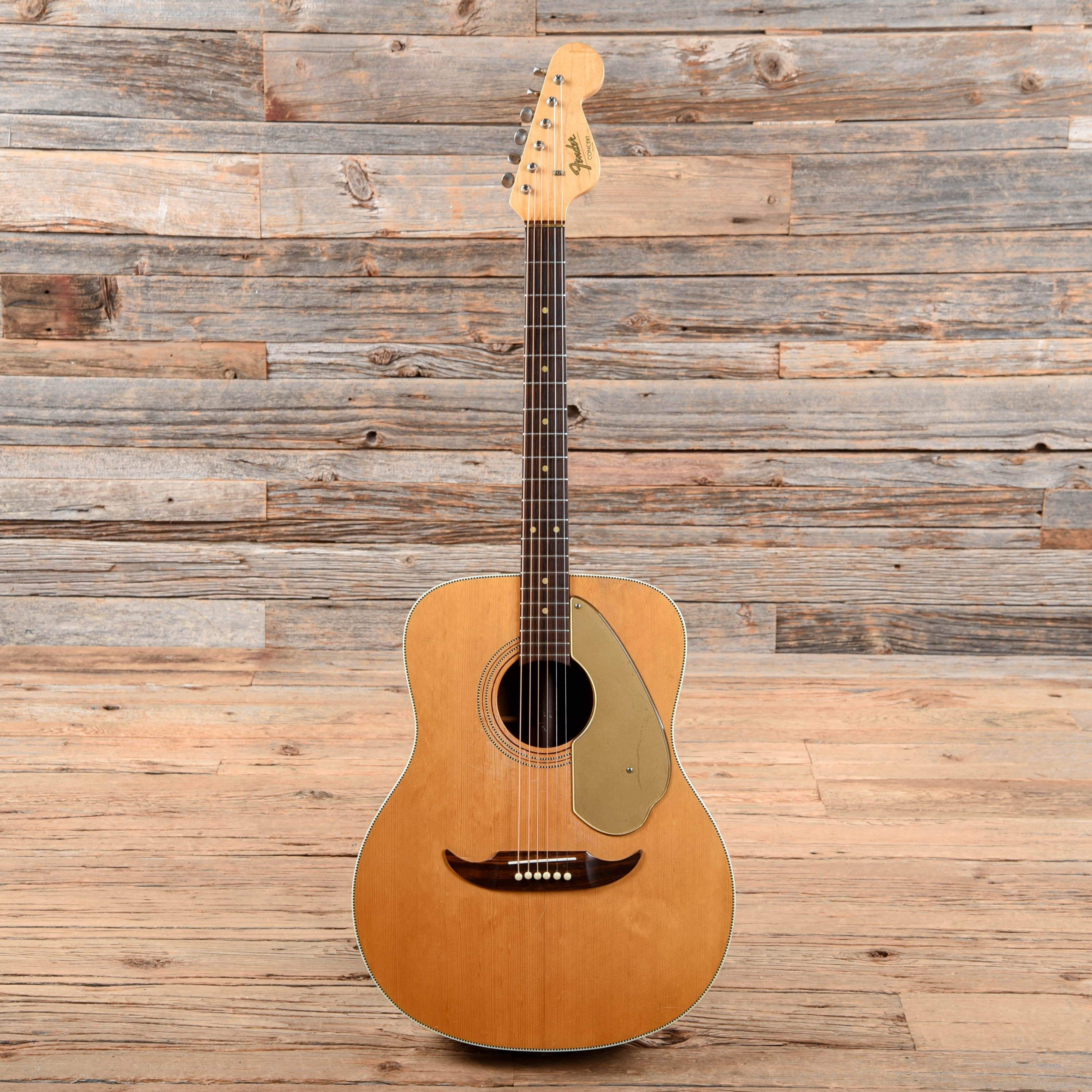 Fender Concert Natural 1960s Acoustic Guitars / Concert