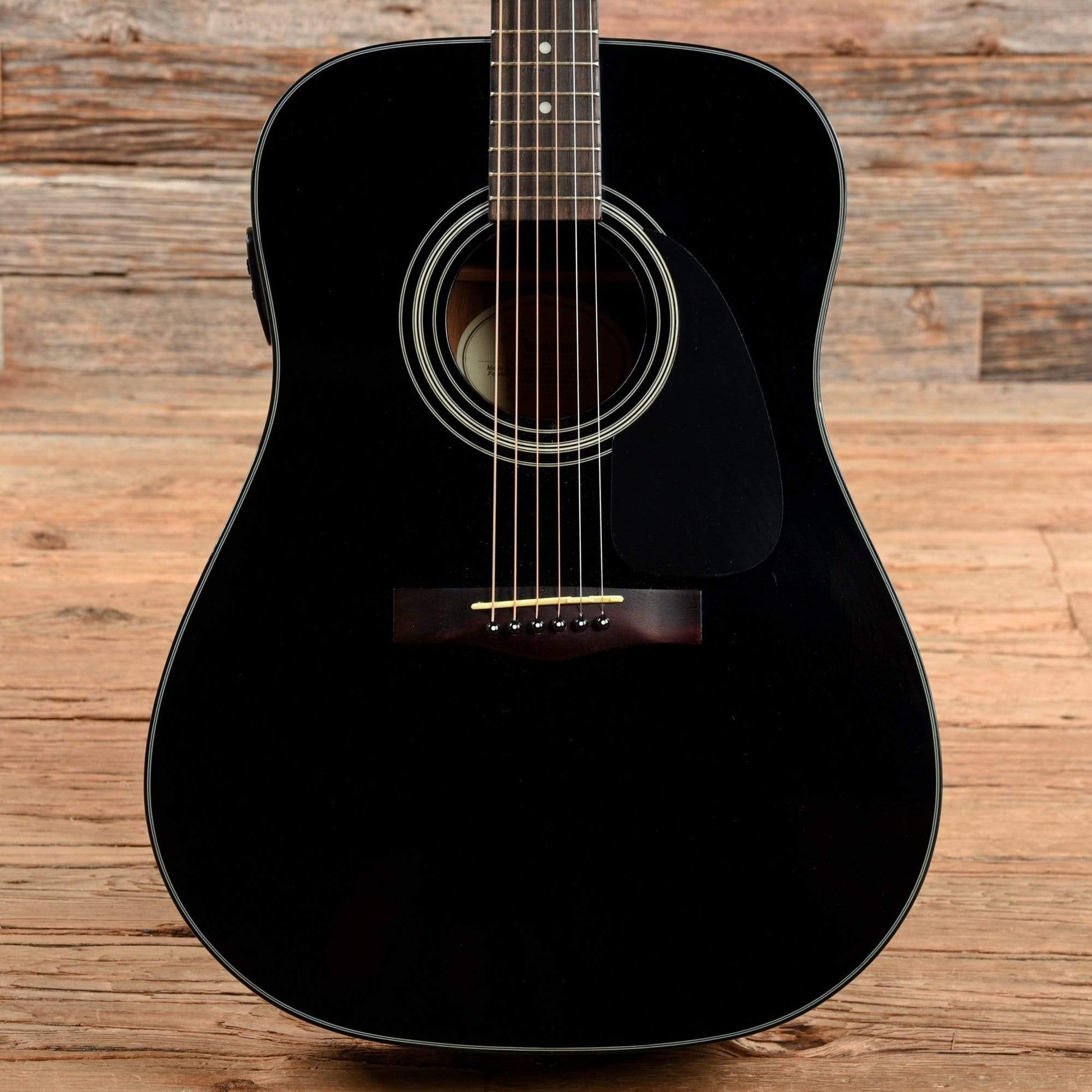 Fender DG-11E Black 2003 Acoustic Guitars / Dreadnought