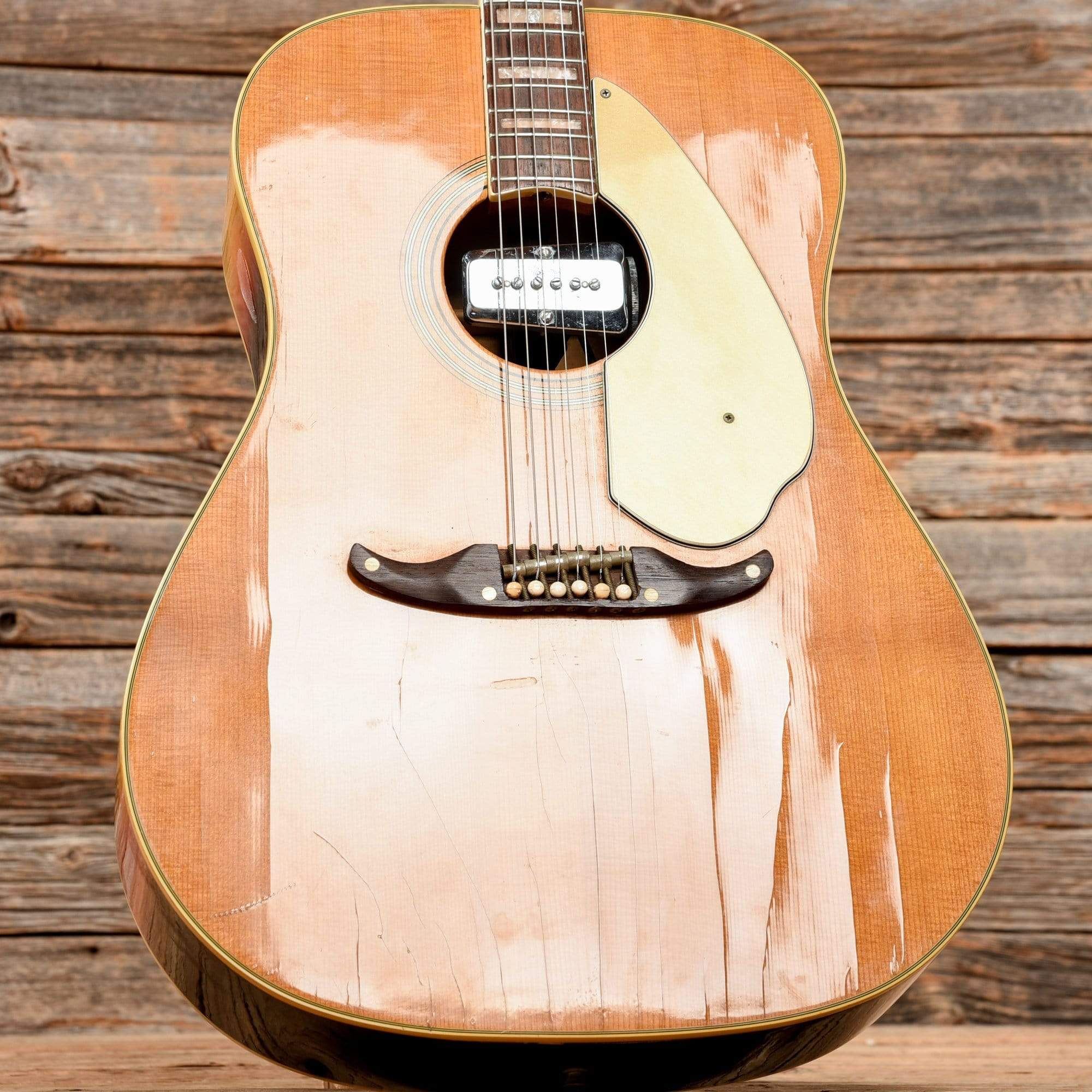 Fender Kingman Sunburst 1968 Chicago Music Exchange