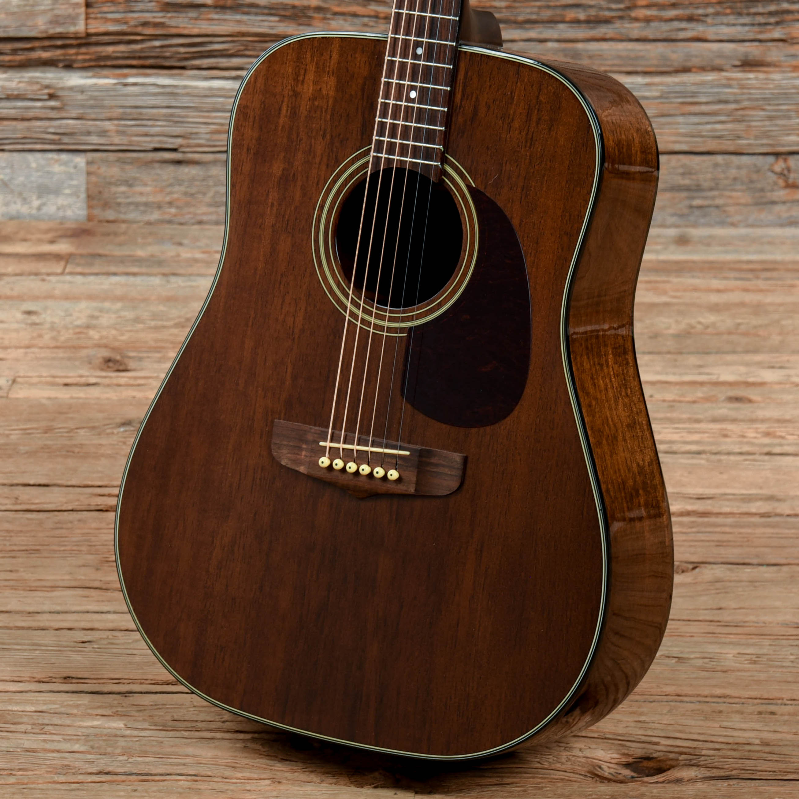 Fender Newporter Acoustic Natural Acoustic Guitars / OM and Auditorium