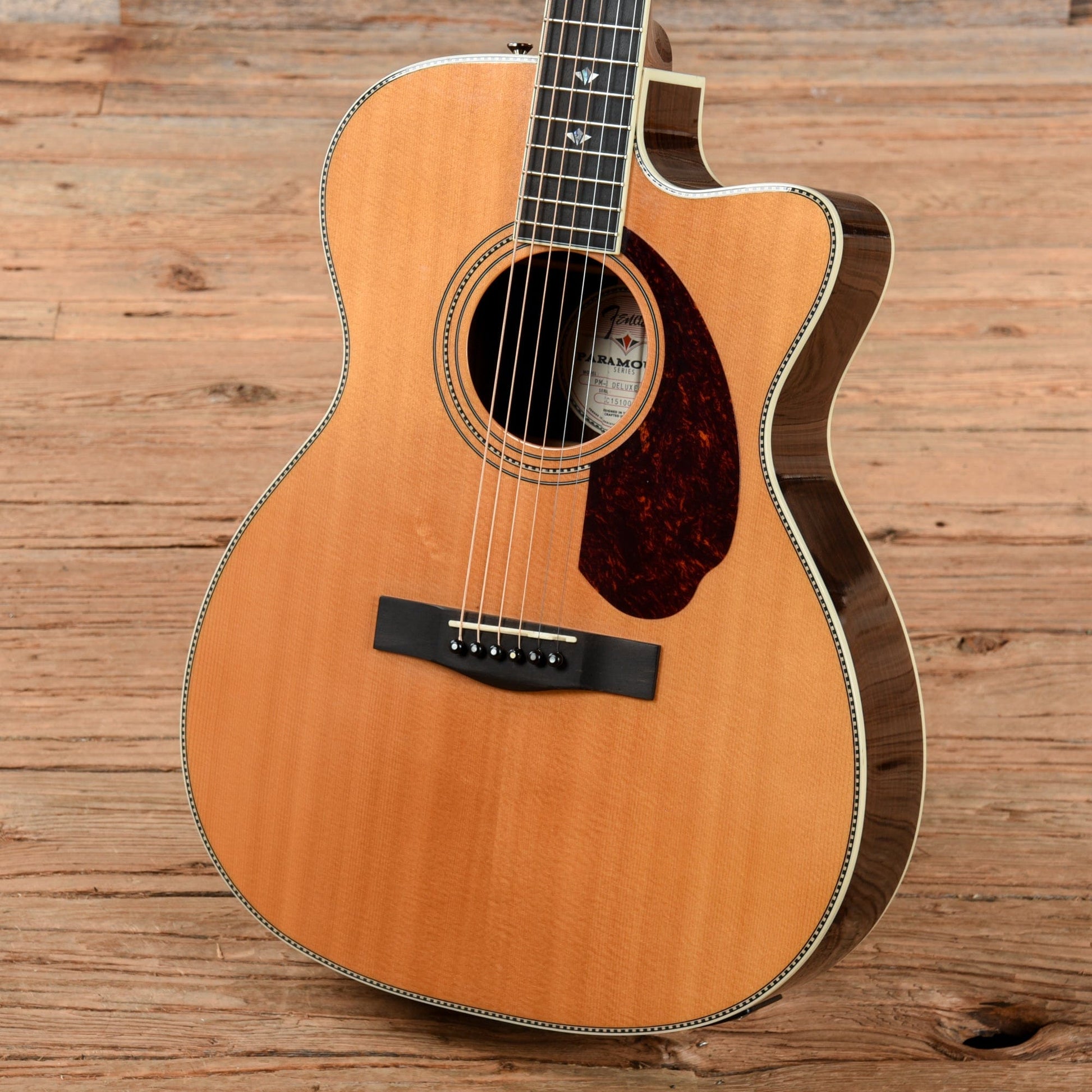 Fender Paramount PM-3 Deluxe Natural 2015 Acoustic Guitars / OM and Auditorium