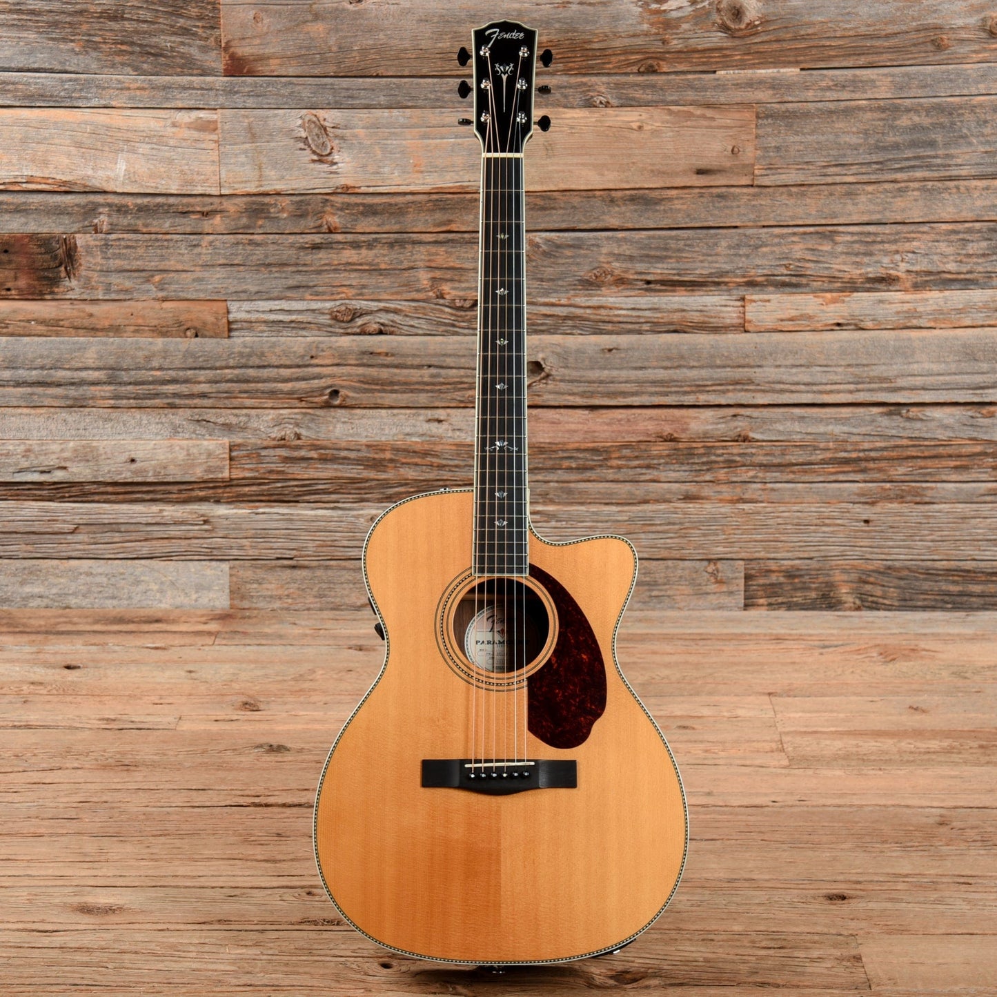 Fender Paramount PM-3 Deluxe Natural 2015 Acoustic Guitars / OM and Auditorium