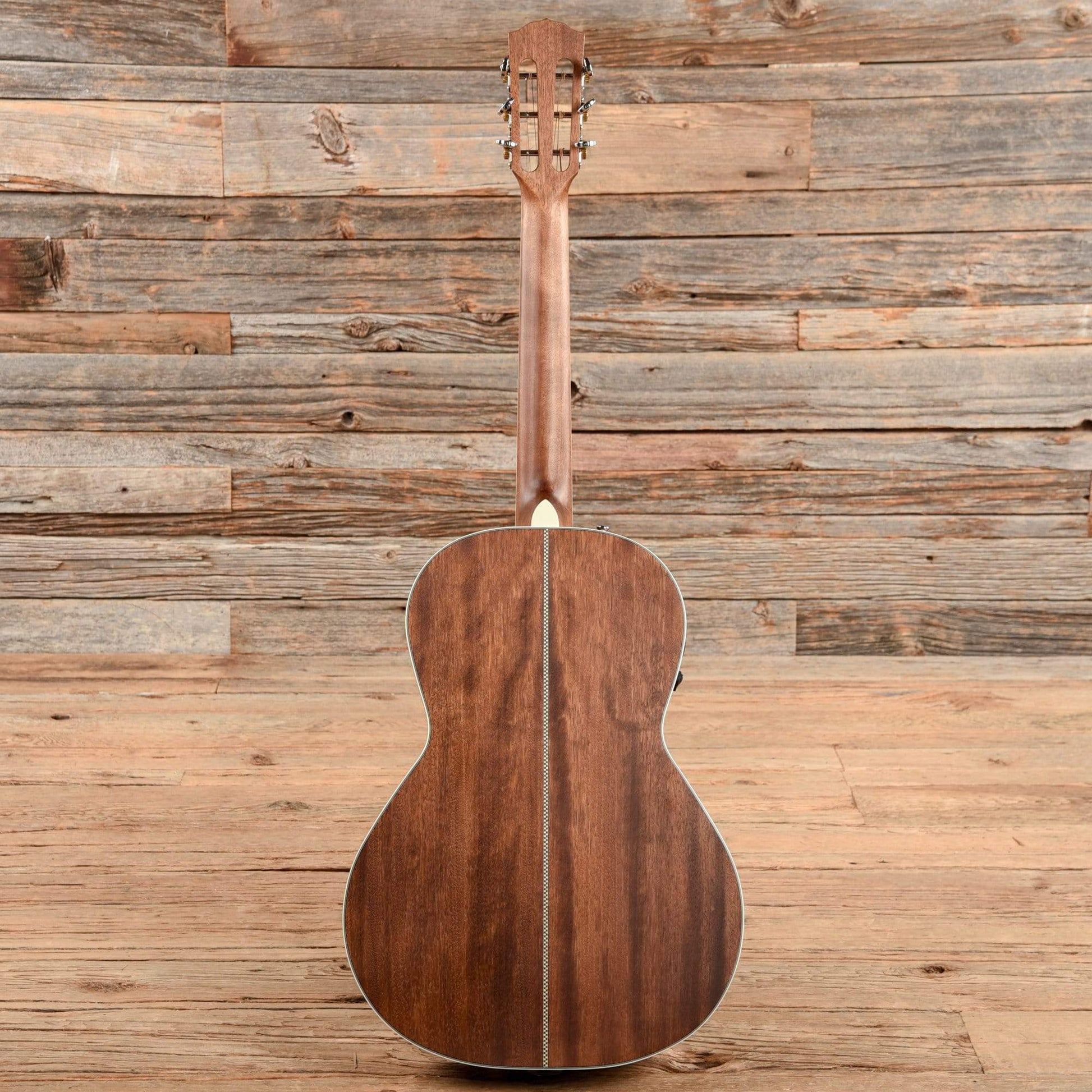 Fender Paramount PM-2E Parlor Limited Antique Cognac Burst 2019 Acoustic Guitars / Parlor