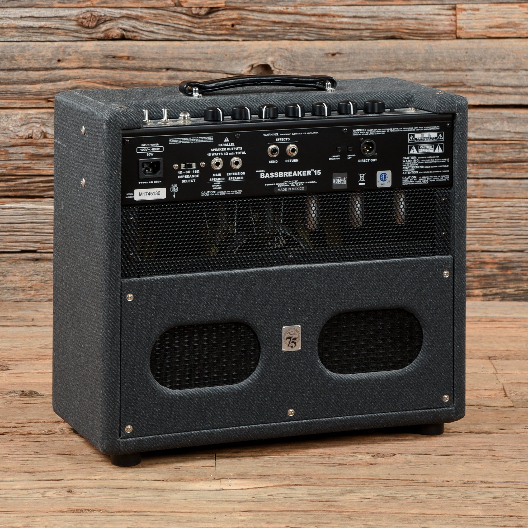 Fender Bassbreaker 15 Combo Amps / Bass Cabinets