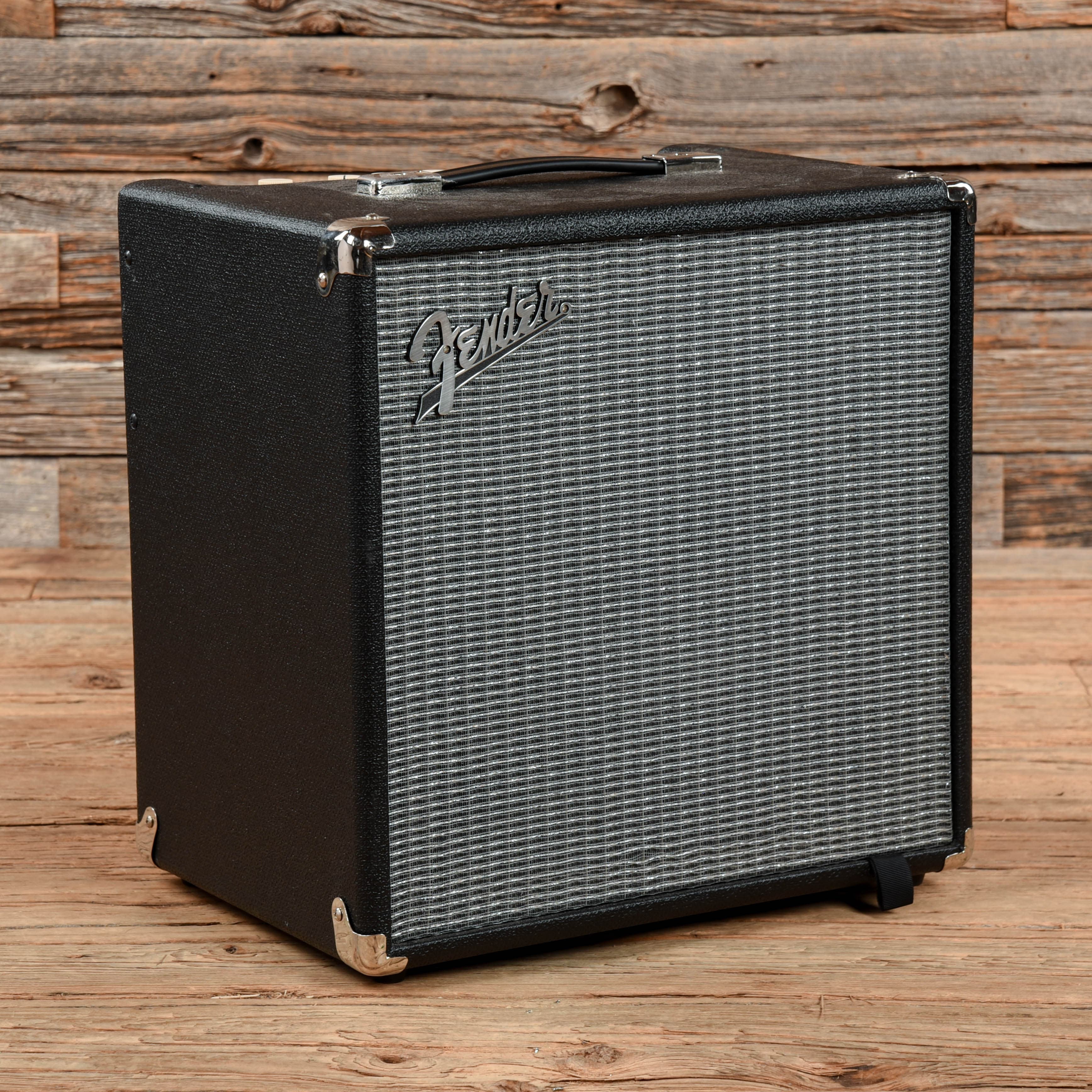 Fender Rumble 40 V3 40-Watt 1x10