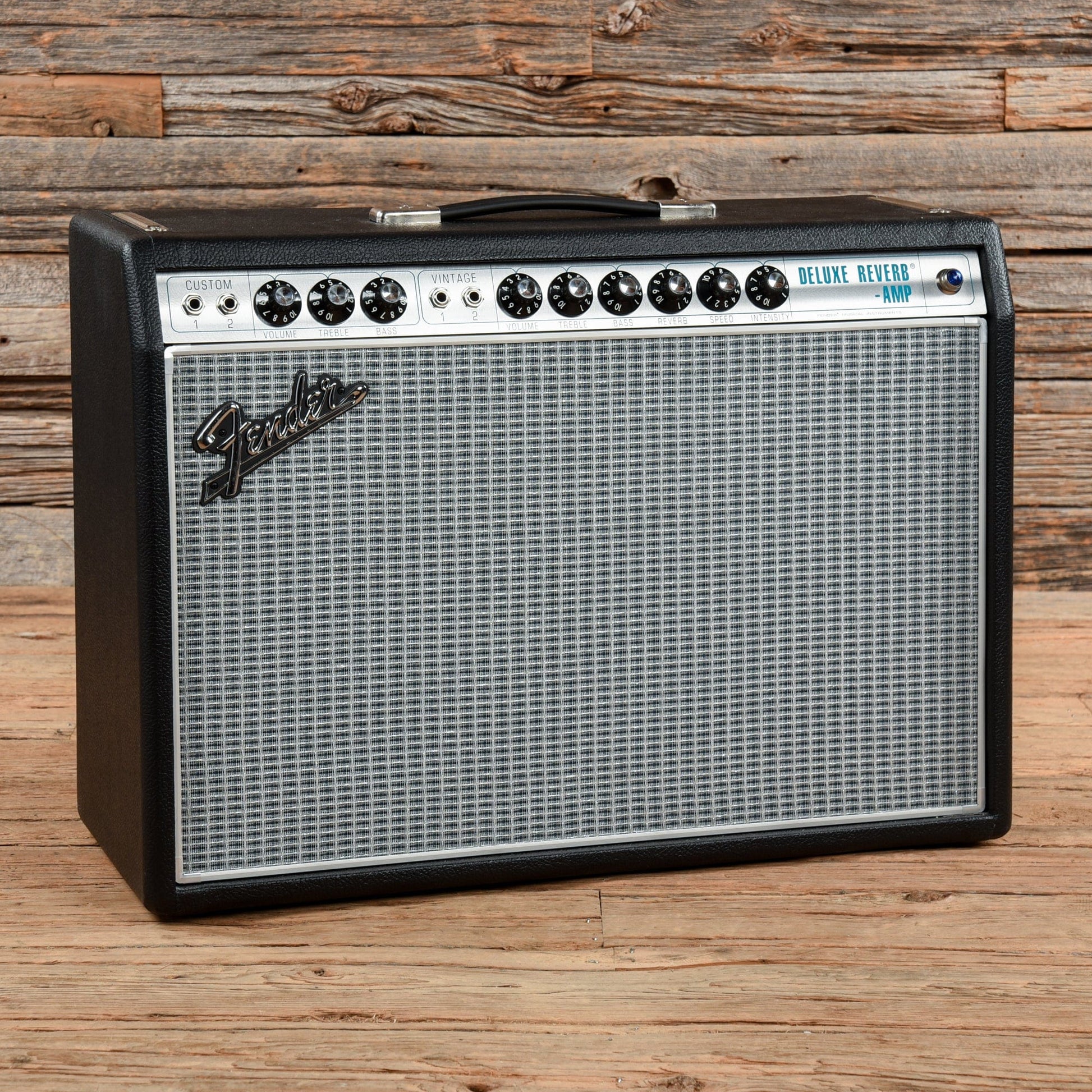 Fender '68 Custom Deluxe Reverb 2-Channel 22-Watt 1x12" Guitar Combo Amps / Guitar Cabinets