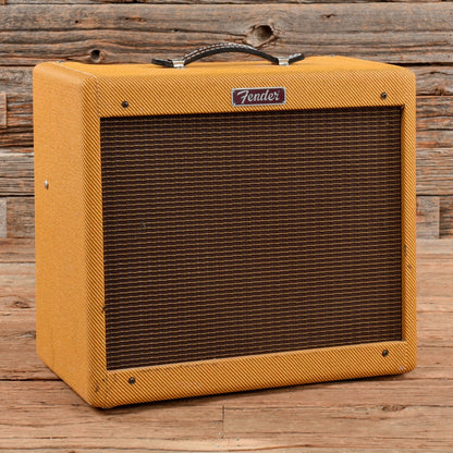 Fender Blues Junior 15-Watt 1x12" Guitar Combo Amps / Guitar Cabinets
