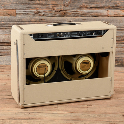 Fender Tone Master Twin Reverb 2-Channel 85-Watt 2x12" Digital Guitar Combo Amps / Guitar Cabinets