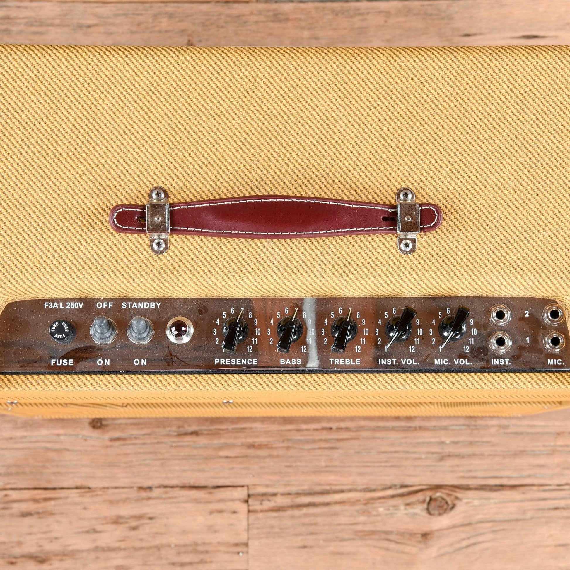 Fender '57 Custom Pro-Amp 26W 1x15 Combo Lacquered Tweed 2019 Amps / Guitar Combos