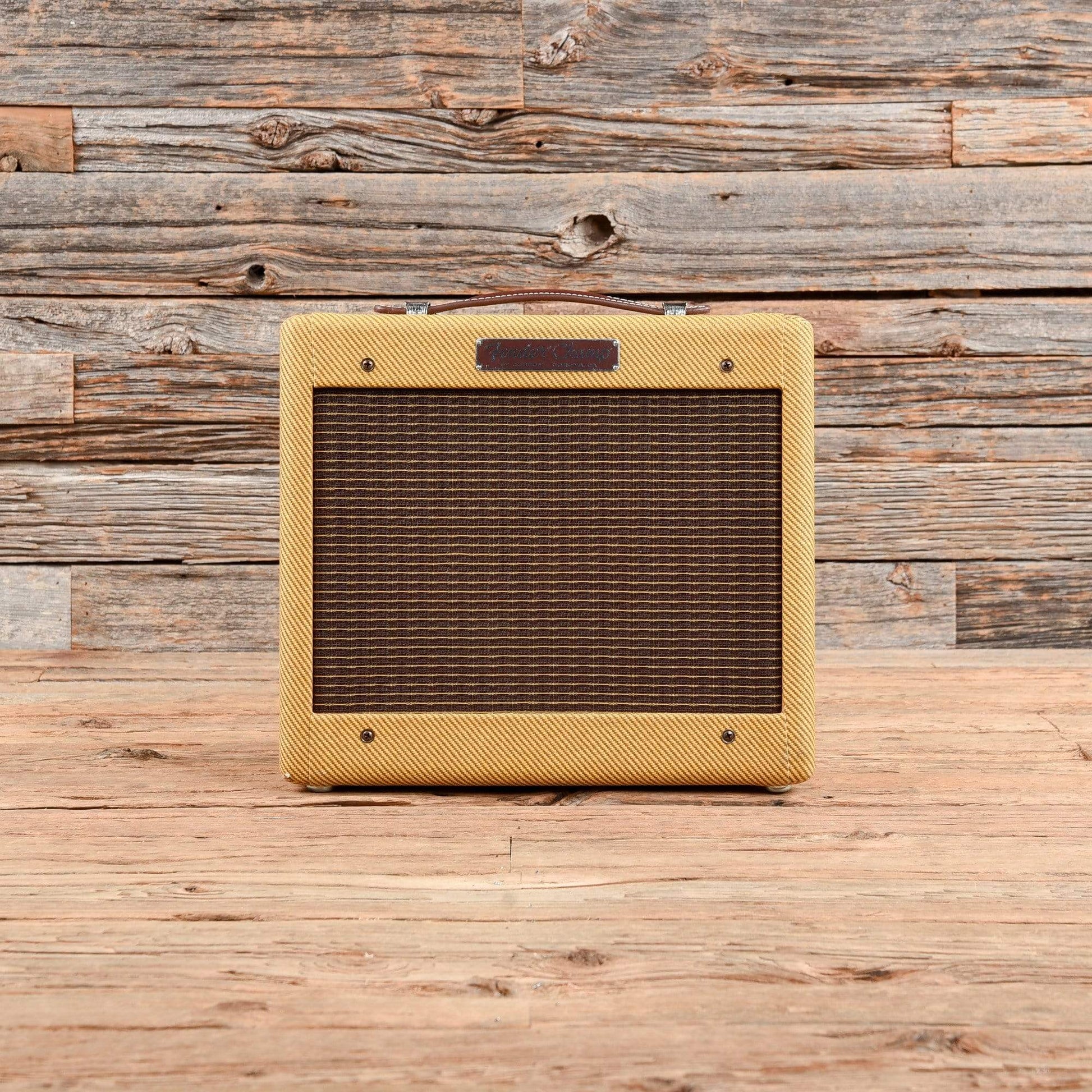 Fender '57 Tweed Custom Champ 5W 1x8 Combo  2017 Amps / Guitar Combos